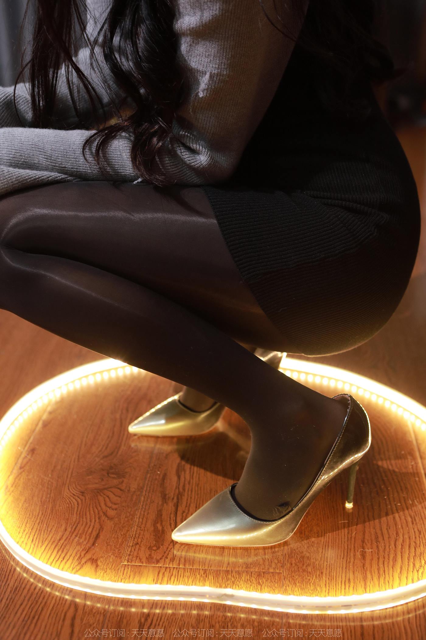 图片[65]-[IESS异思趣向] 2022.12.10 丝享家1294：婉萍《油亮油亮》[86P] – 速更版-美库