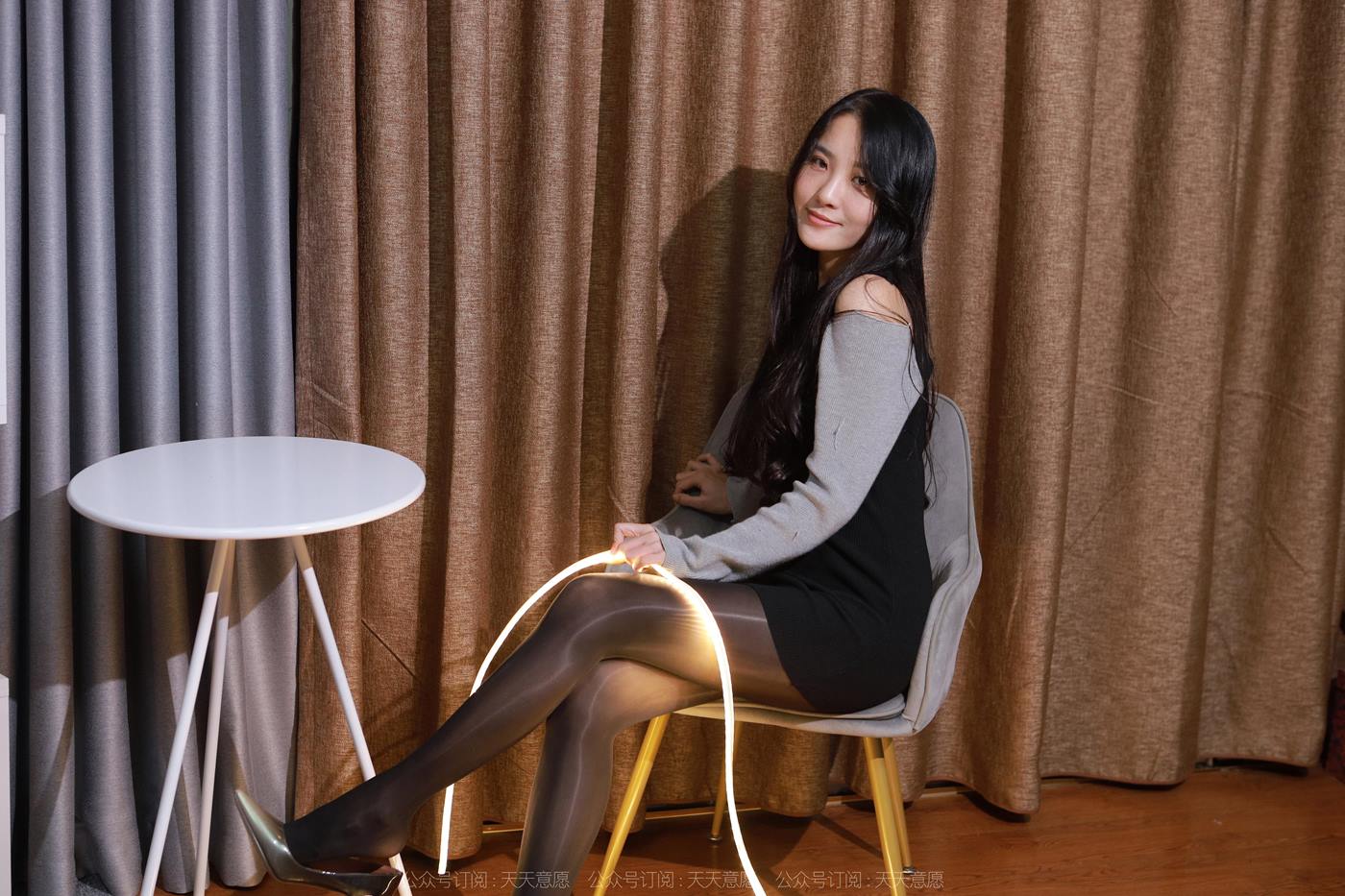 图片[71]-[IESS异思趣向] 2022.12.10 丝享家1294：婉萍《油亮油亮》[86P] – 速更版-美库