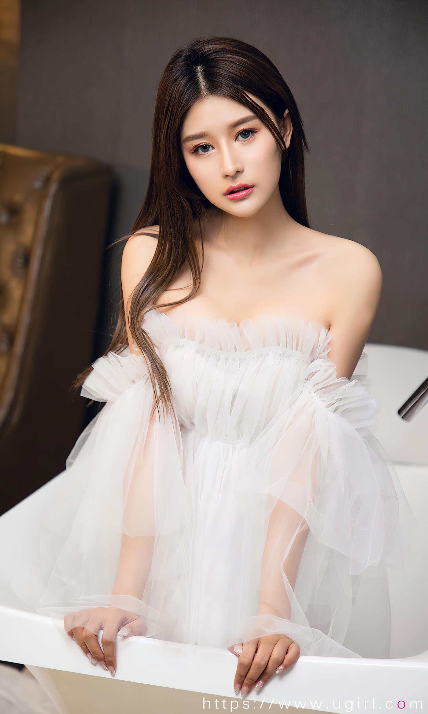 图片[33]-[爱尤物]2023 NO.2593 家养小仙女 欣怡[35P] – 速更版-美库