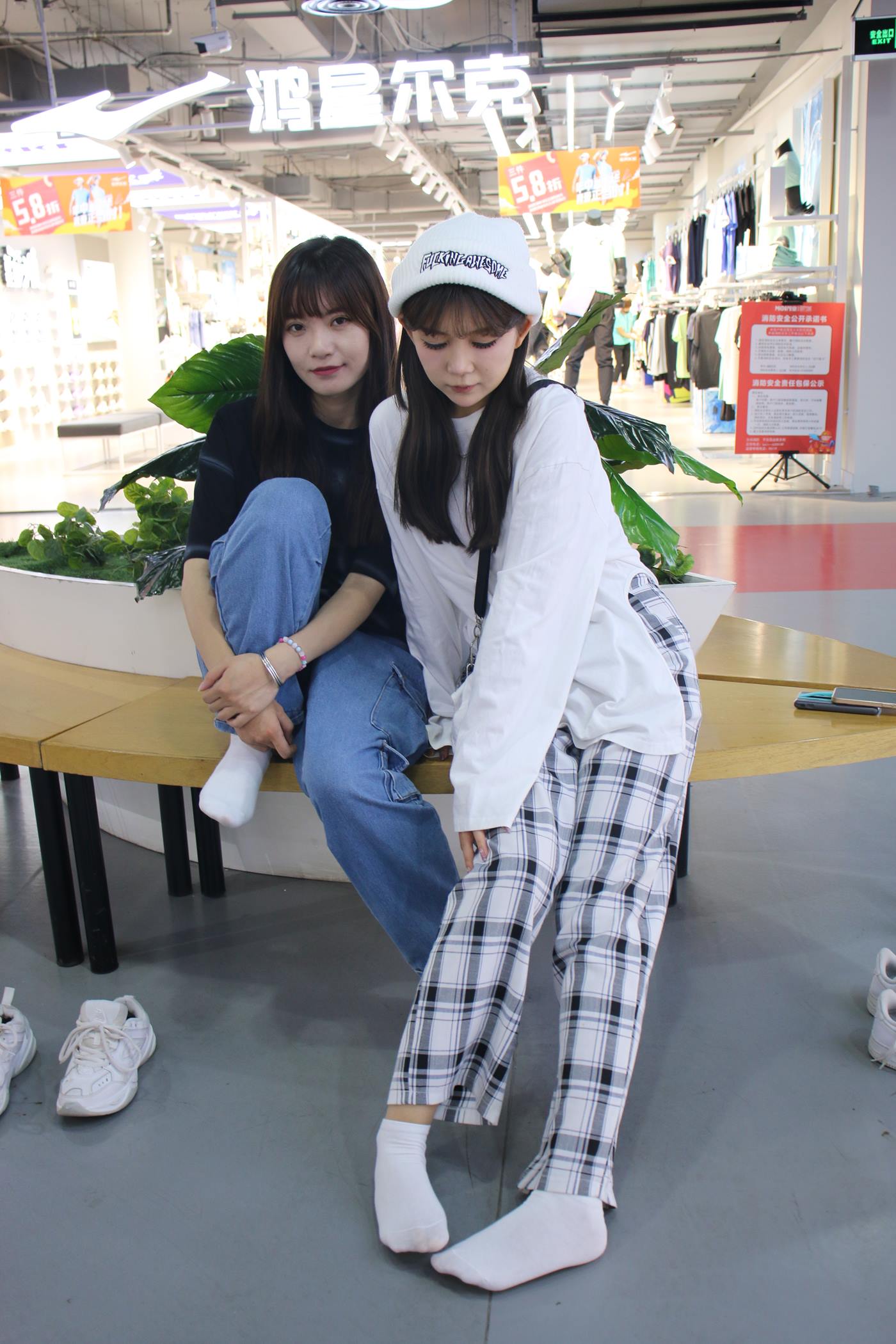 图片[99]-[织梦映像] NO.009 商场双姝-鸳鸯双宿蝶双飞 1 [130P] – 速更版-美库