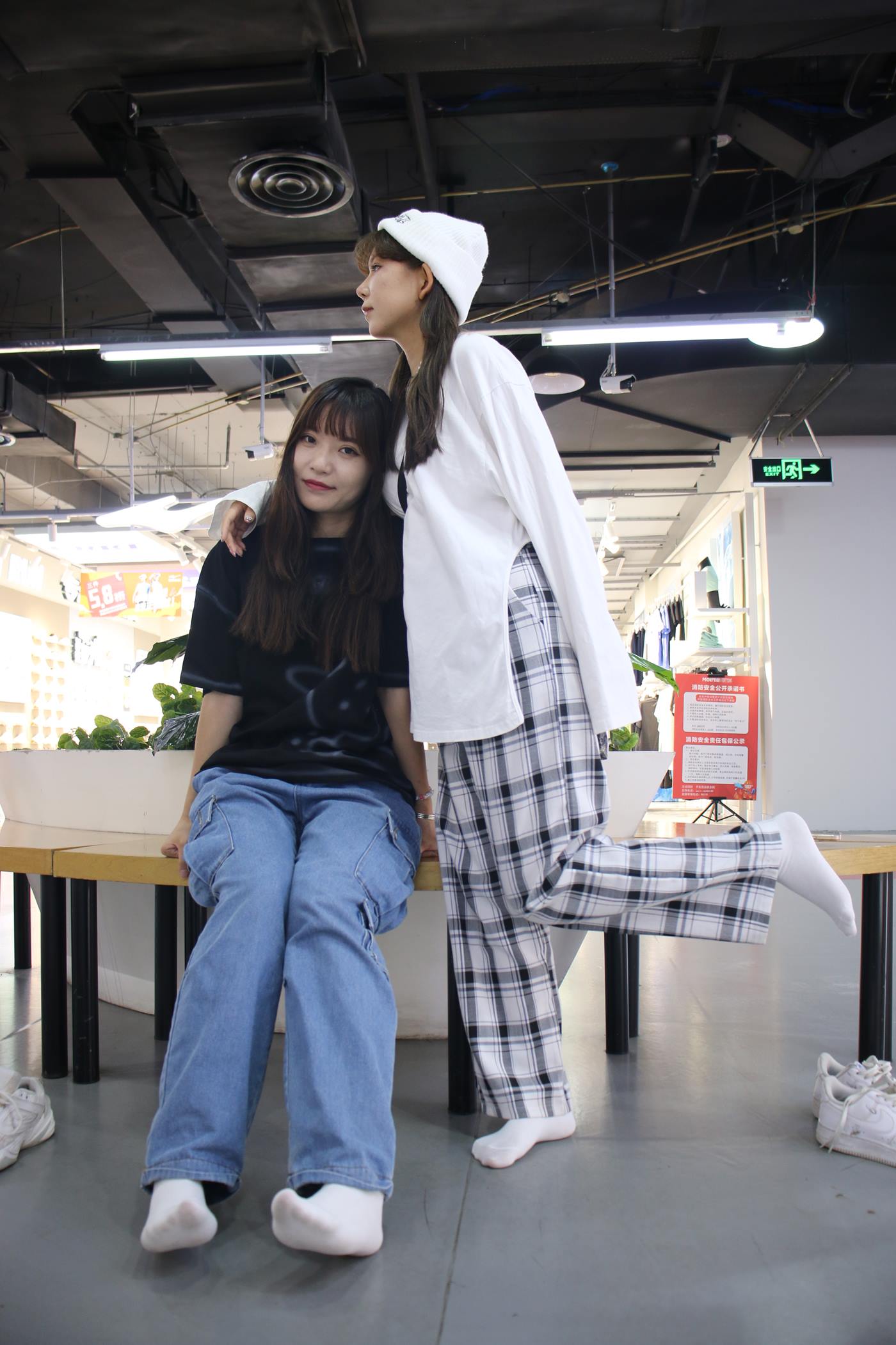 图片[106]-[织梦映像] NO.009 商场双姝-鸳鸯双宿蝶双飞 1 [130P] – 速更版-美库