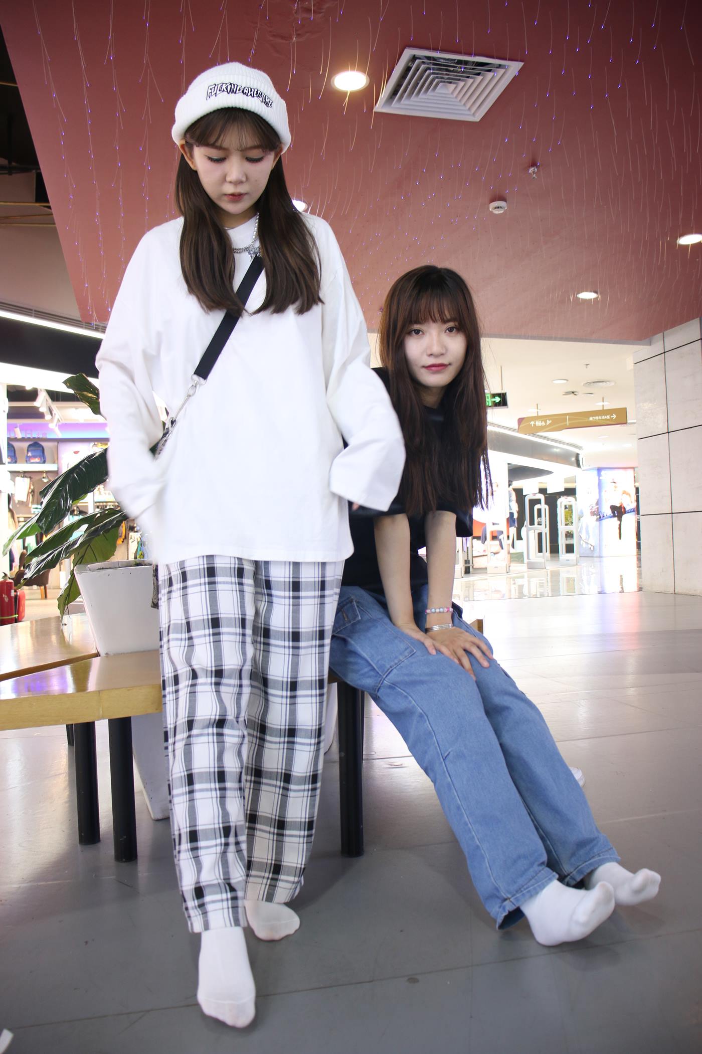 图片[110]-[织梦映像] NO.009 商场双姝-鸳鸯双宿蝶双飞 1 [130P] – 速更版-美库