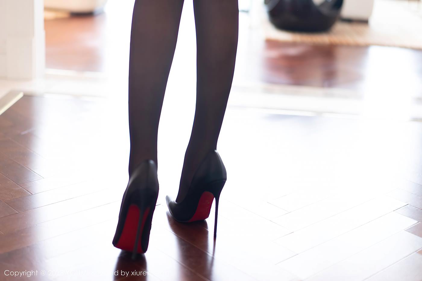 图片[25]-[YOUMI尤蜜荟] 2023.06.12 VOL.950 允爾 短裙美臀[30P] – 速更版-美库