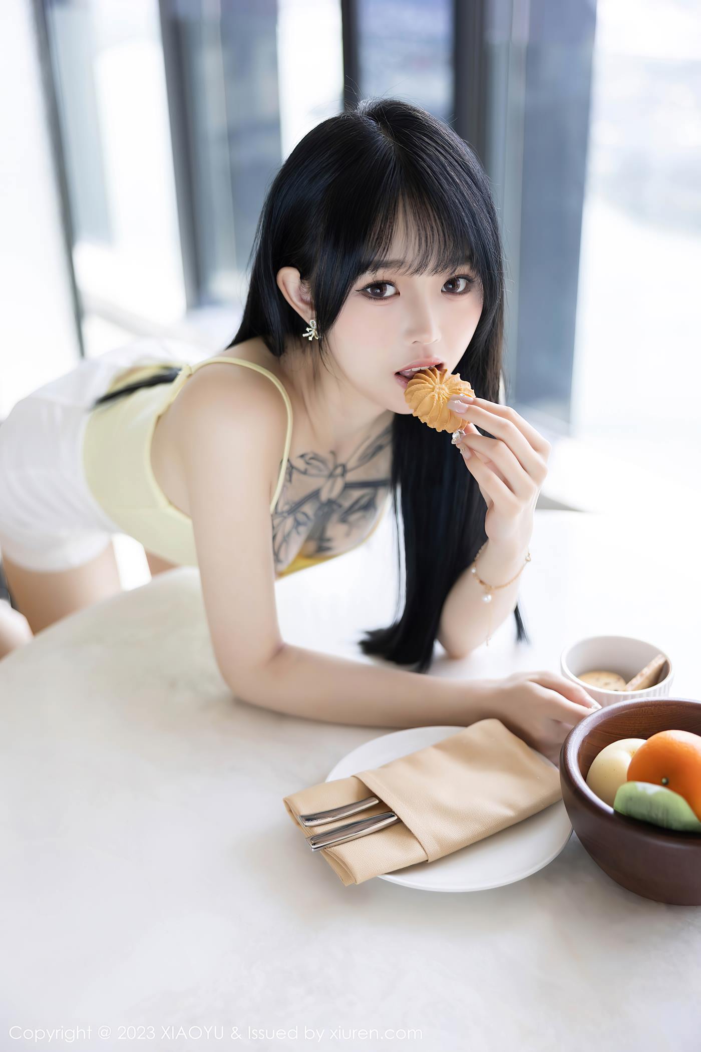 图片[19]-[XIAOYU语画界] 2023.06.12 VOL.1047 奶瓶. 清纯美腿[70P] – 速更版-美库