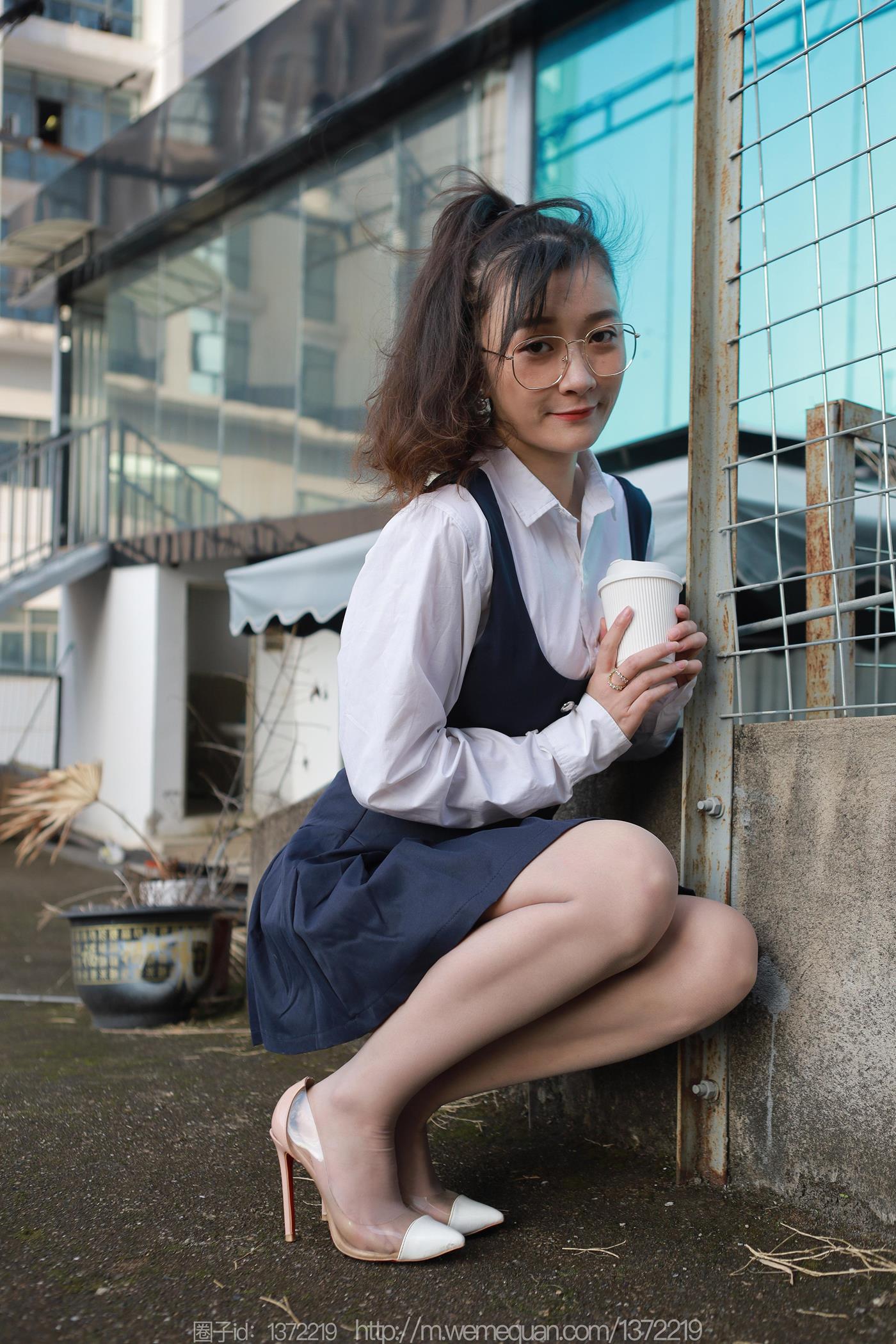 图片[20]-[IESS异思趣向] 2022.12.13 丝享家1297：秋秋《楼梯偶遇婉萍》[79P] – 速更版-美库