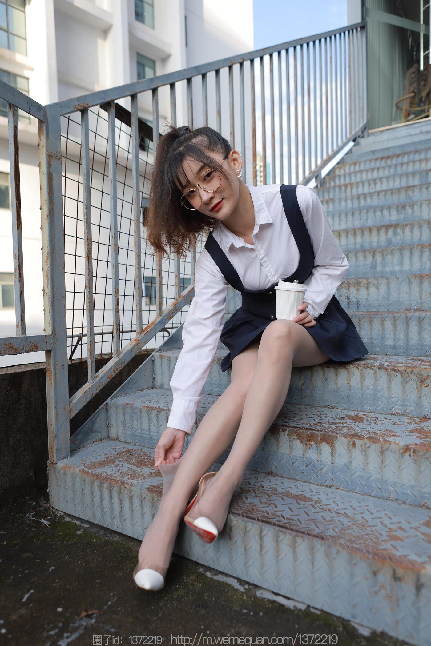 图片[74]-[IESS异思趣向] 2022.12.13 丝享家1297：秋秋《楼梯偶遇婉萍》[79P] – 速更版-美库