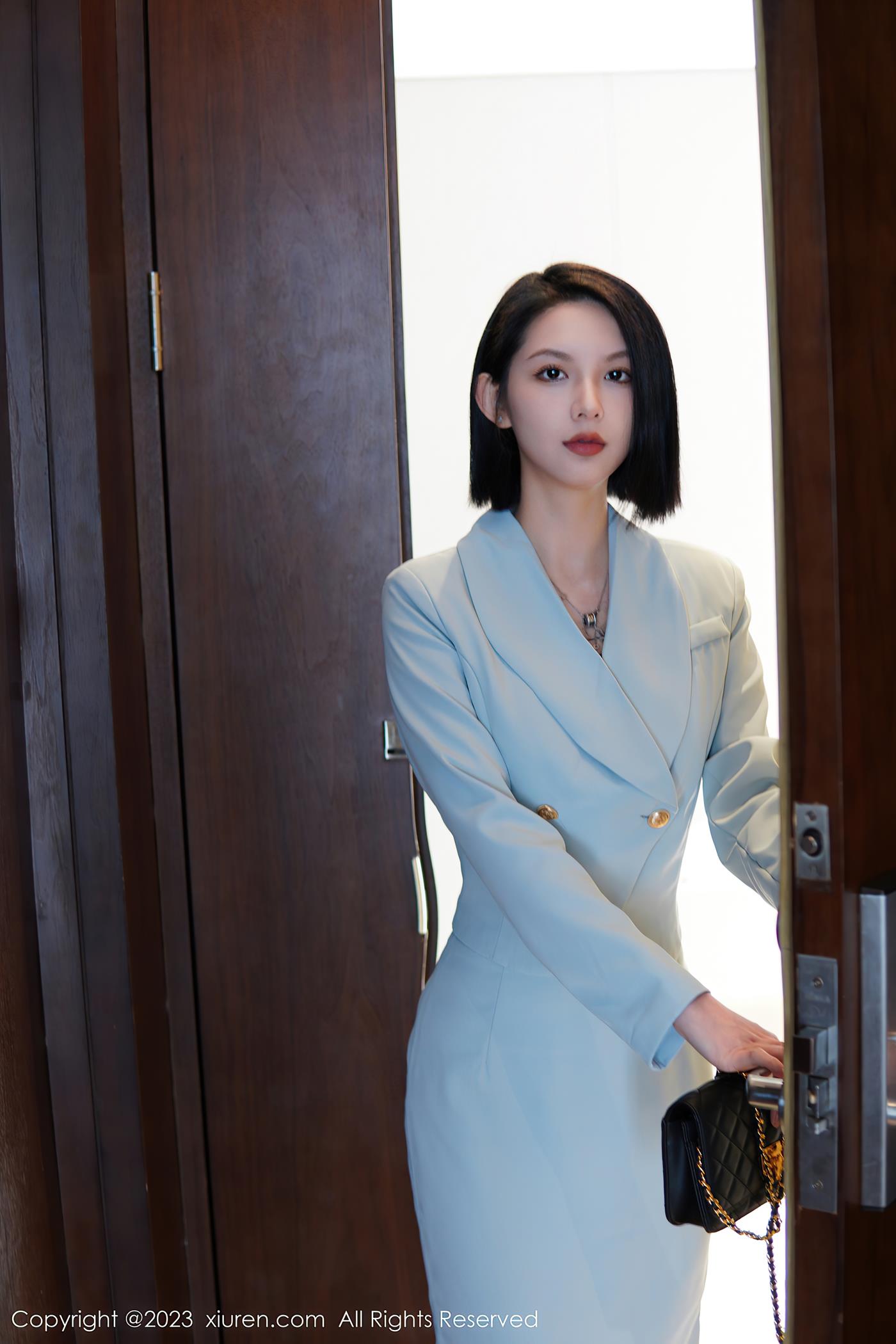 图片[70]-[Xiuren秀人网]2023.06.09 NO.6885 乔一一[69+1P] – 速更版-美库