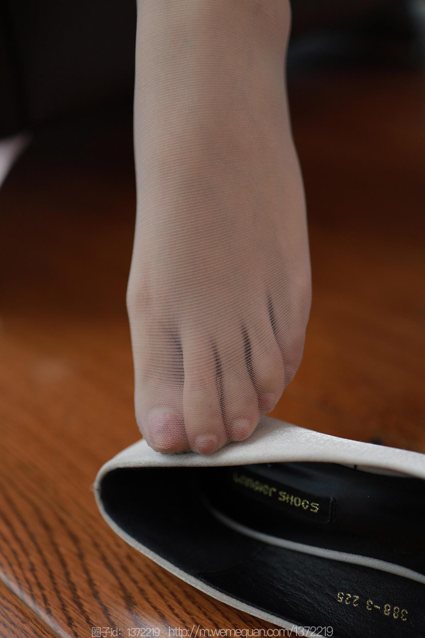 图片[85]-[IESS异思趣向] 2022.12.14 丝享家1298：婉萍《熊猫配色》[84P] – 速更版-美库