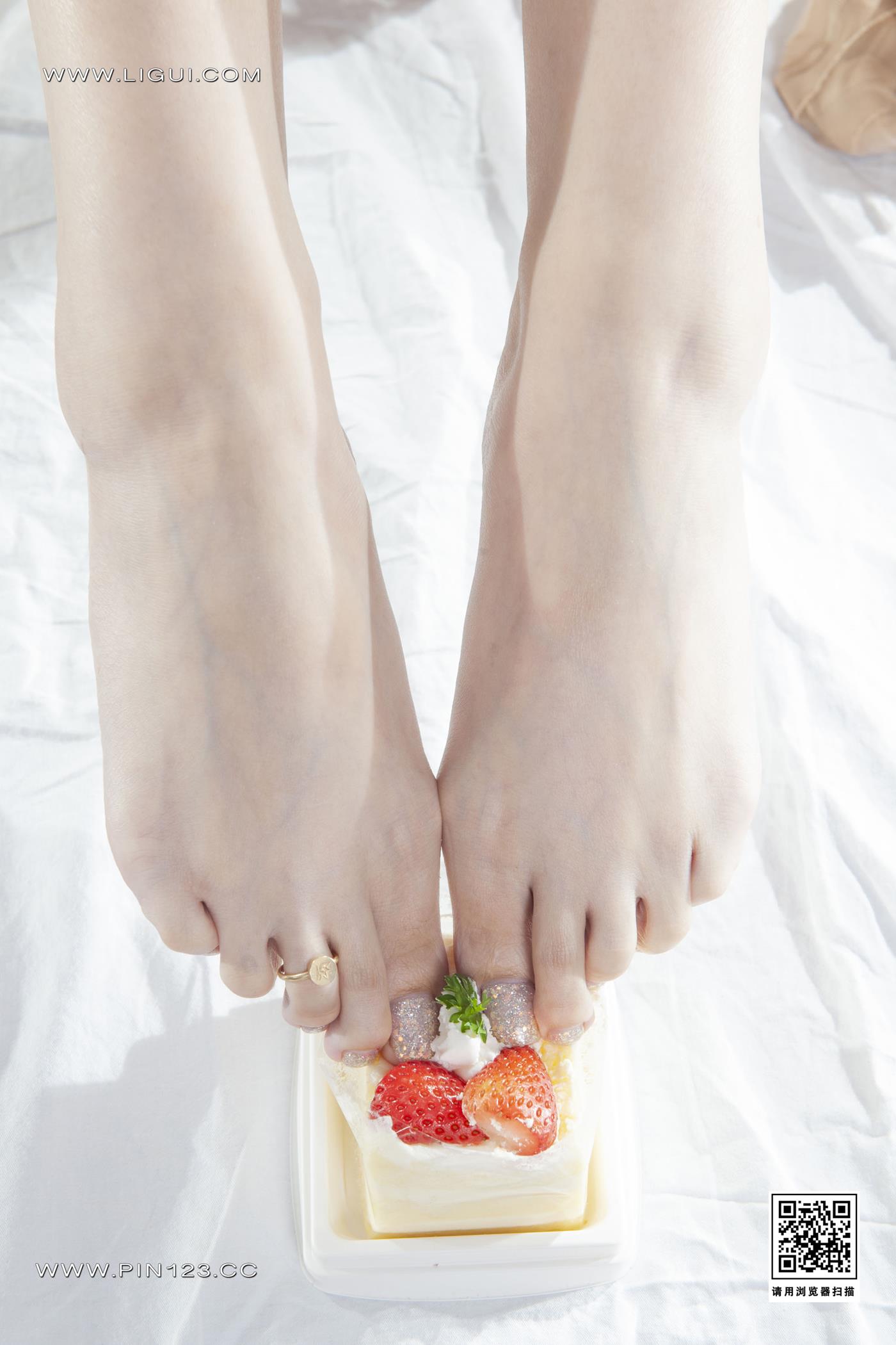 图片[60]-[Ligui丽柜]2023.07.17 甜蜜的陪伴 心心[75+1P] – 速更版-美库