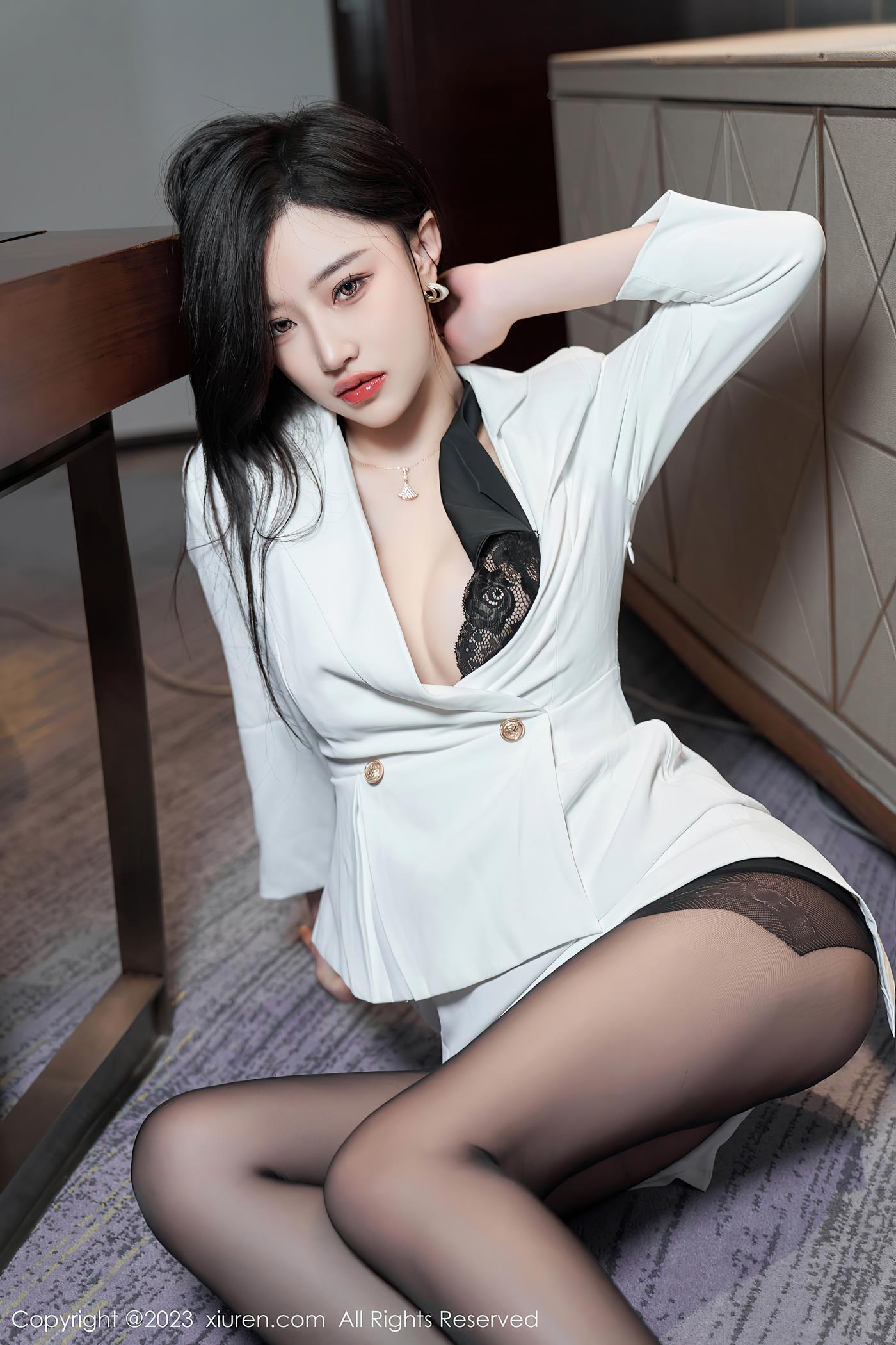 图片[32]-[Xiuren秀人网]2023.06.12 NO.6900 妙可可Cheese[72+1P] – 速更版-美库