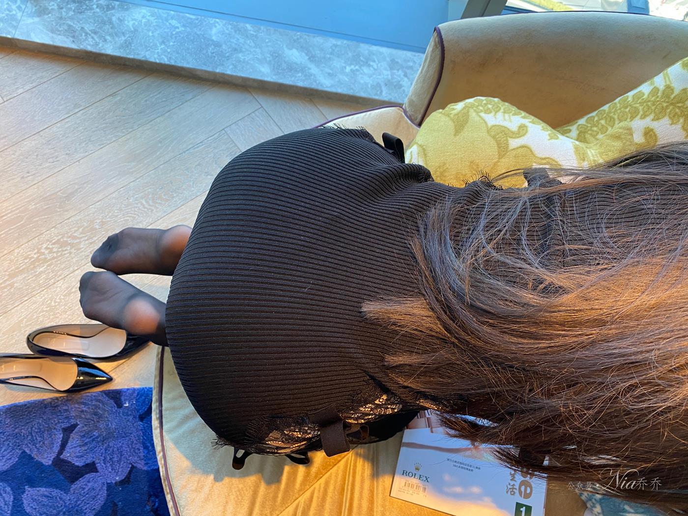 图片[18]-安乔乔  年会过后 [76P] – 速更版-美库