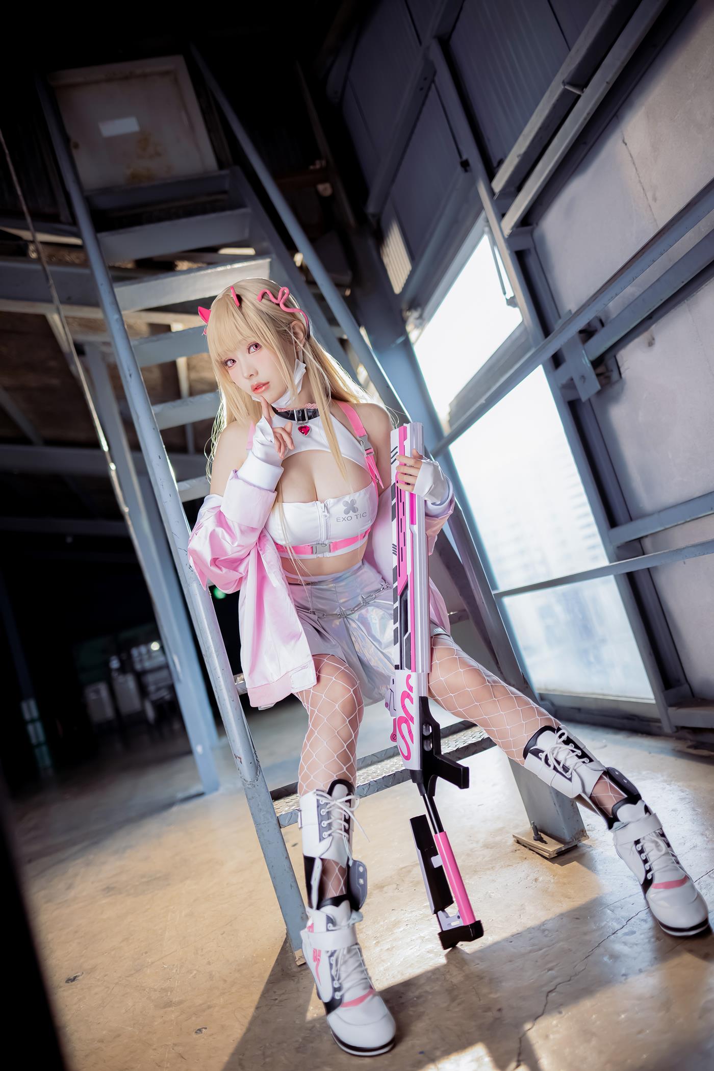 图片[32]-Ely_eee(ElyEE子)  – Viper special 毒蛇特別版[33P] – 速更版-美库