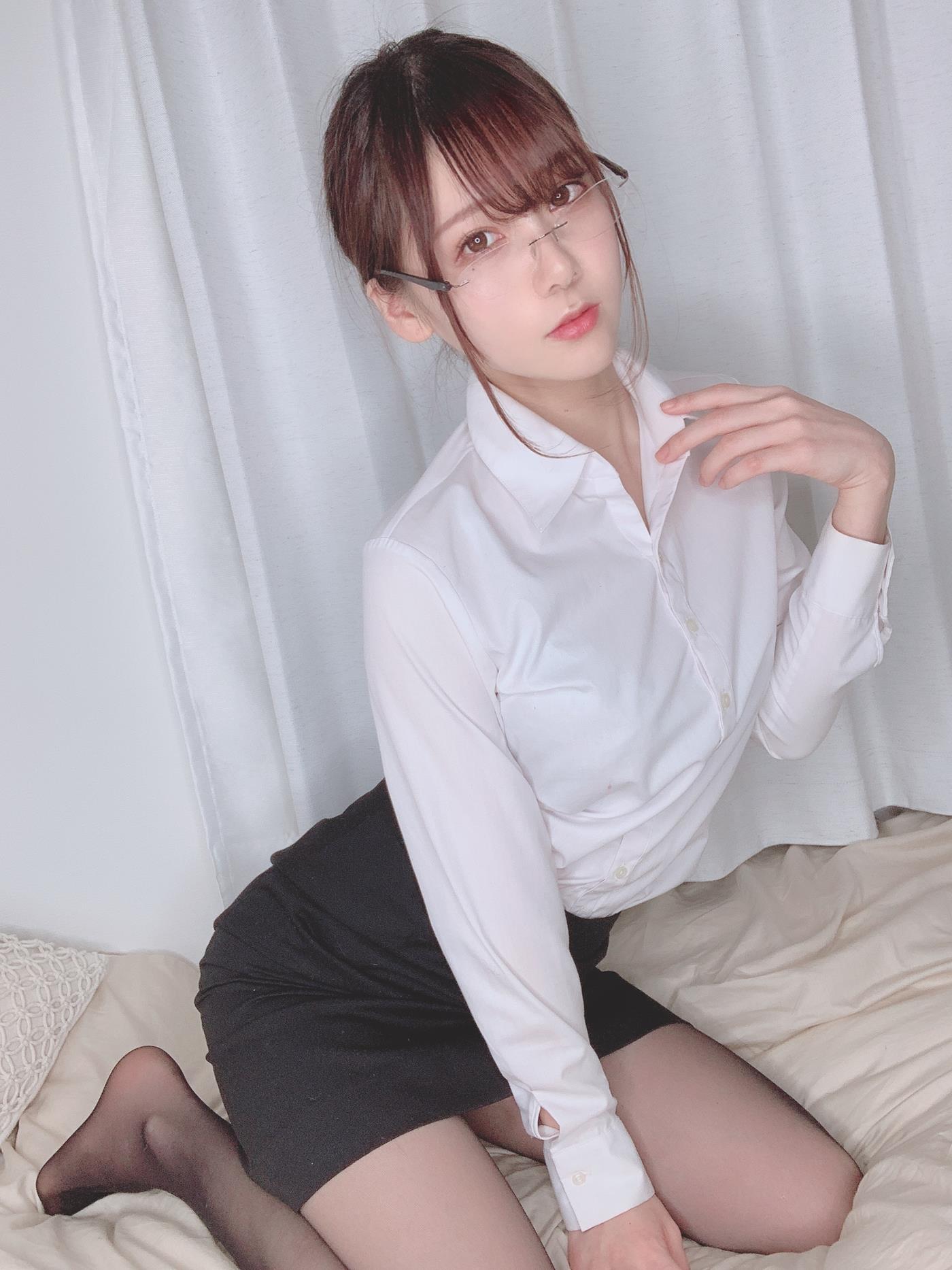 图片[29]-网紅Coser@.けん研(けんけん) Fantia-2020年5月合辑[84P] – 速更版-美库