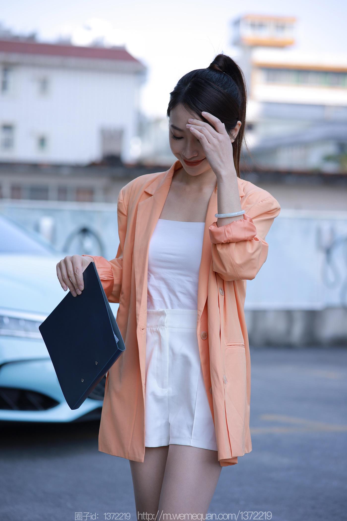 图片[12]-[IESS异思趣向] 2022.12.19 丝享家1303：小婕《橙色外套》[88P] – 速更版-美库