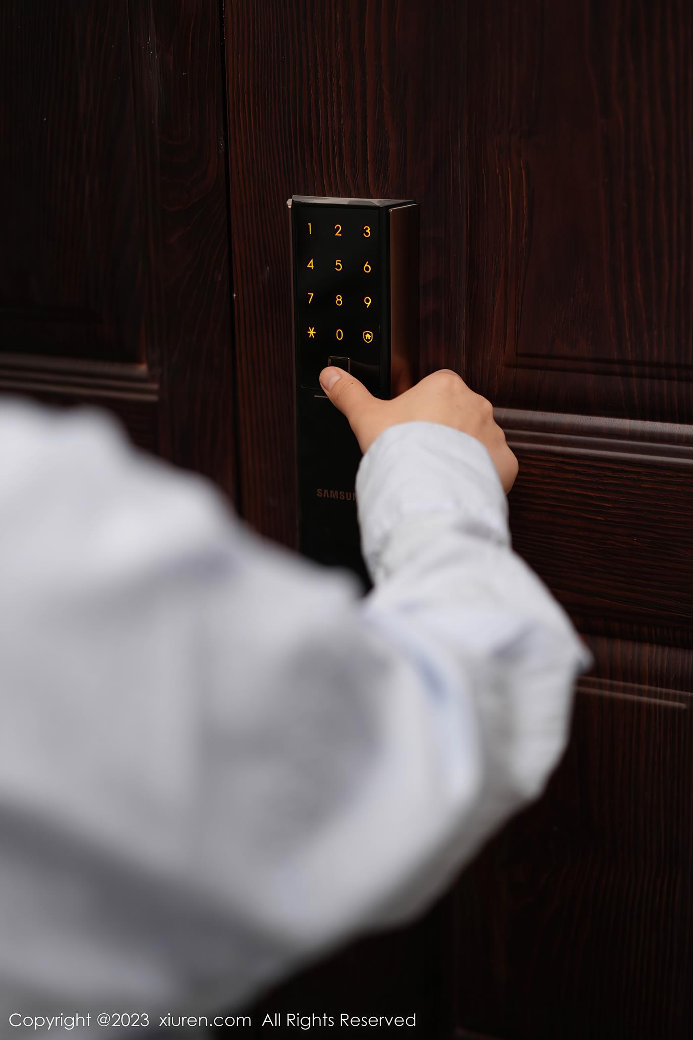 图片[11]-[Xiuren秀人网]2023.06.15 NO.6922 laura阿姣[26+1P] – 速更版-美库