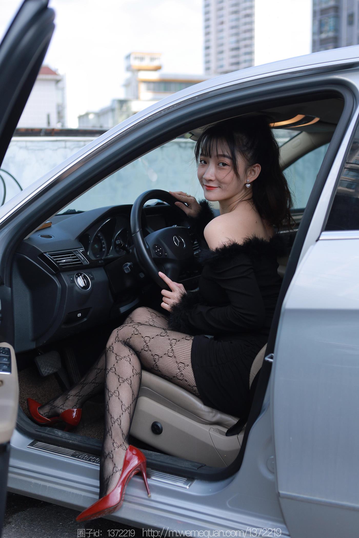 图片[24]-[IESS异思趣向] 2022.12.22 丝享家1306：秋秋《车上的故事》[90P] – 速更版-美库