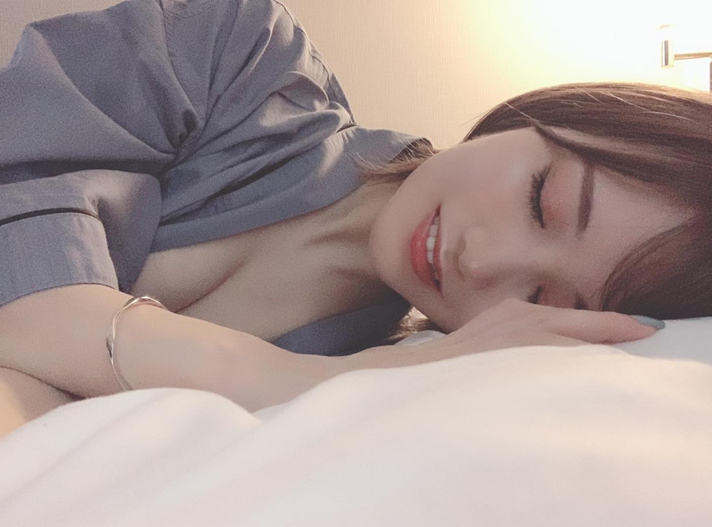 图片[43]-网紅Coser@けん研(けんけん) Fantia-2020年8月合辑[89P] – 速更版-美库