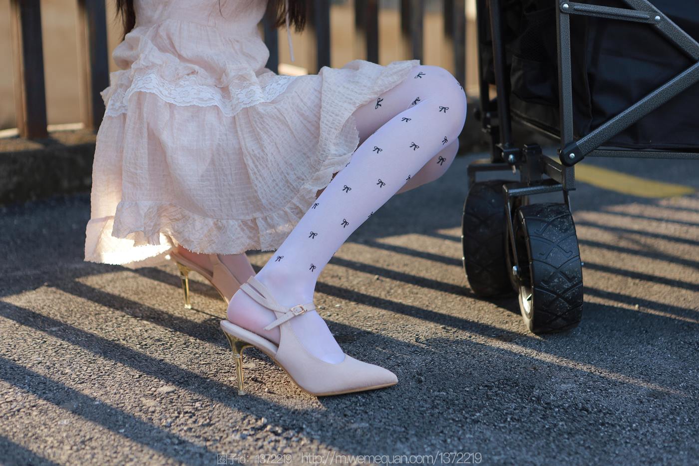 图片[18]-[IESS异思趣向] 2022.12.23 丝享家1307：团团《长腿推车》[84P] – 速更版-美库