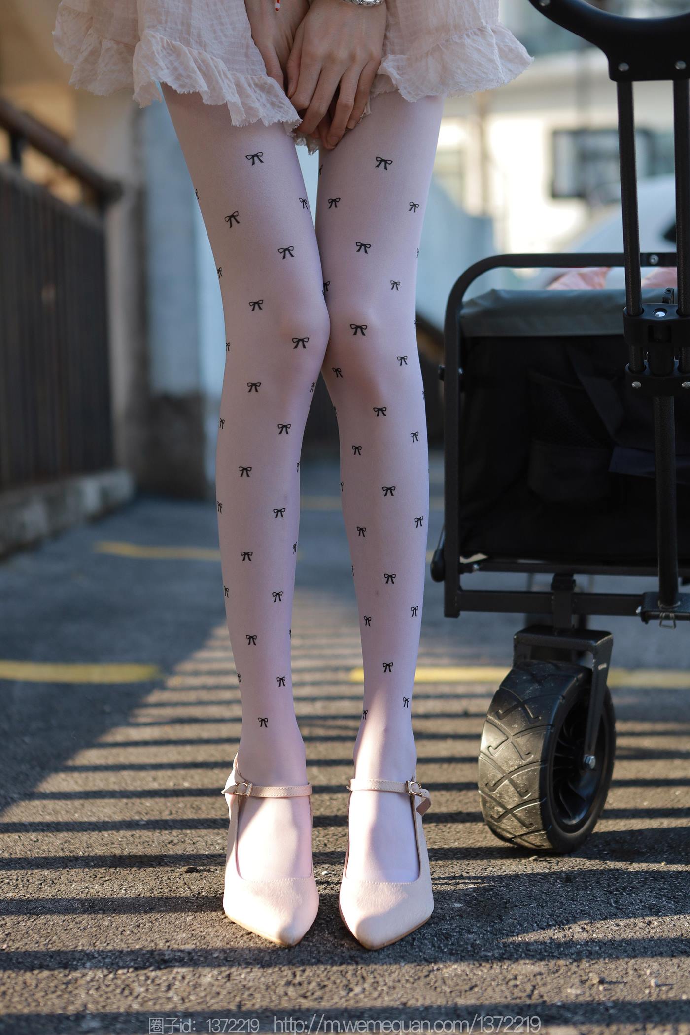 图片[23]-[IESS异思趣向] 2022.12.23 丝享家1307：团团《长腿推车》[84P] – 速更版-美库