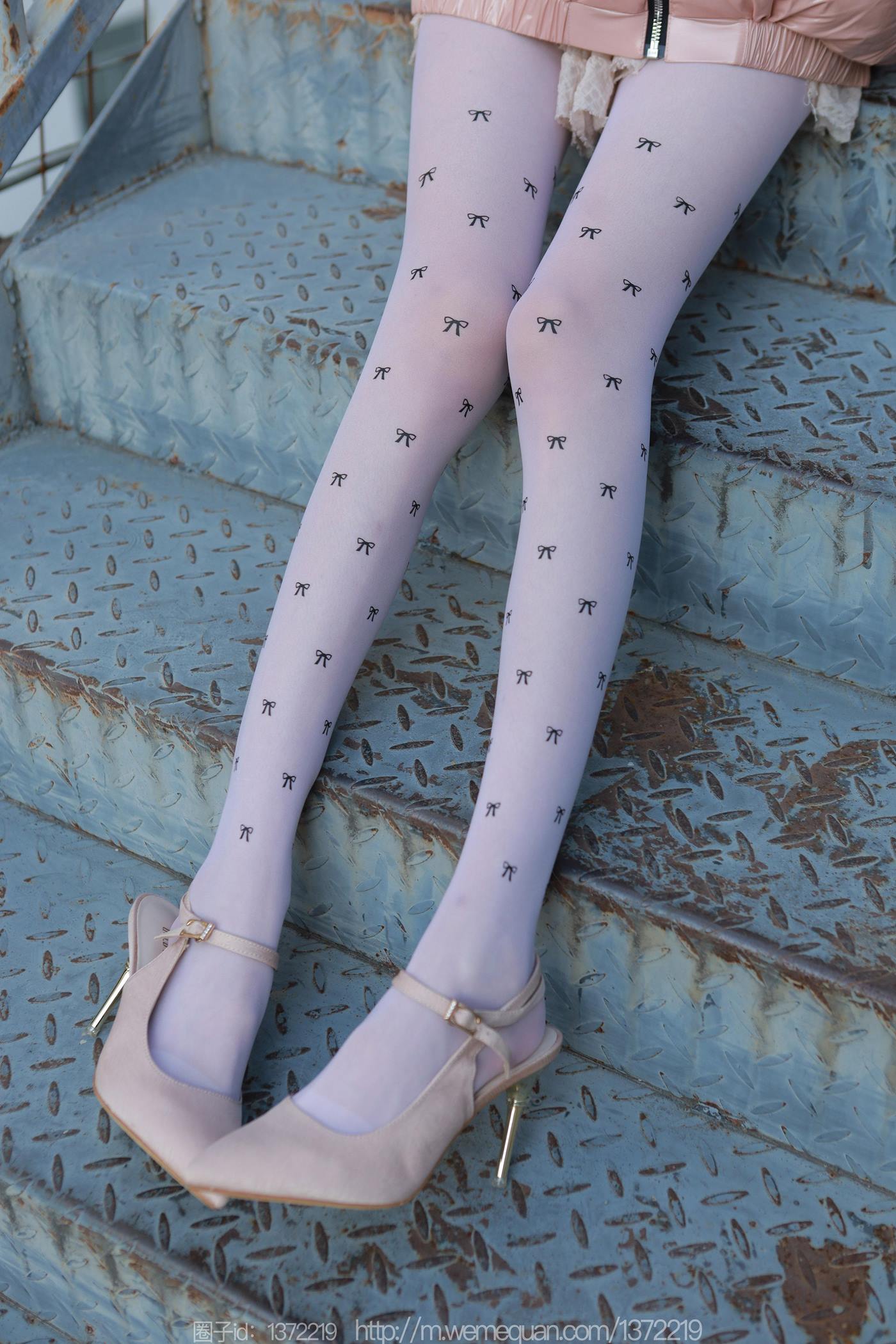 图片[35]-[IESS异思趣向] 2022.12.23 丝享家1307：团团《长腿推车》[84P] – 速更版-美库