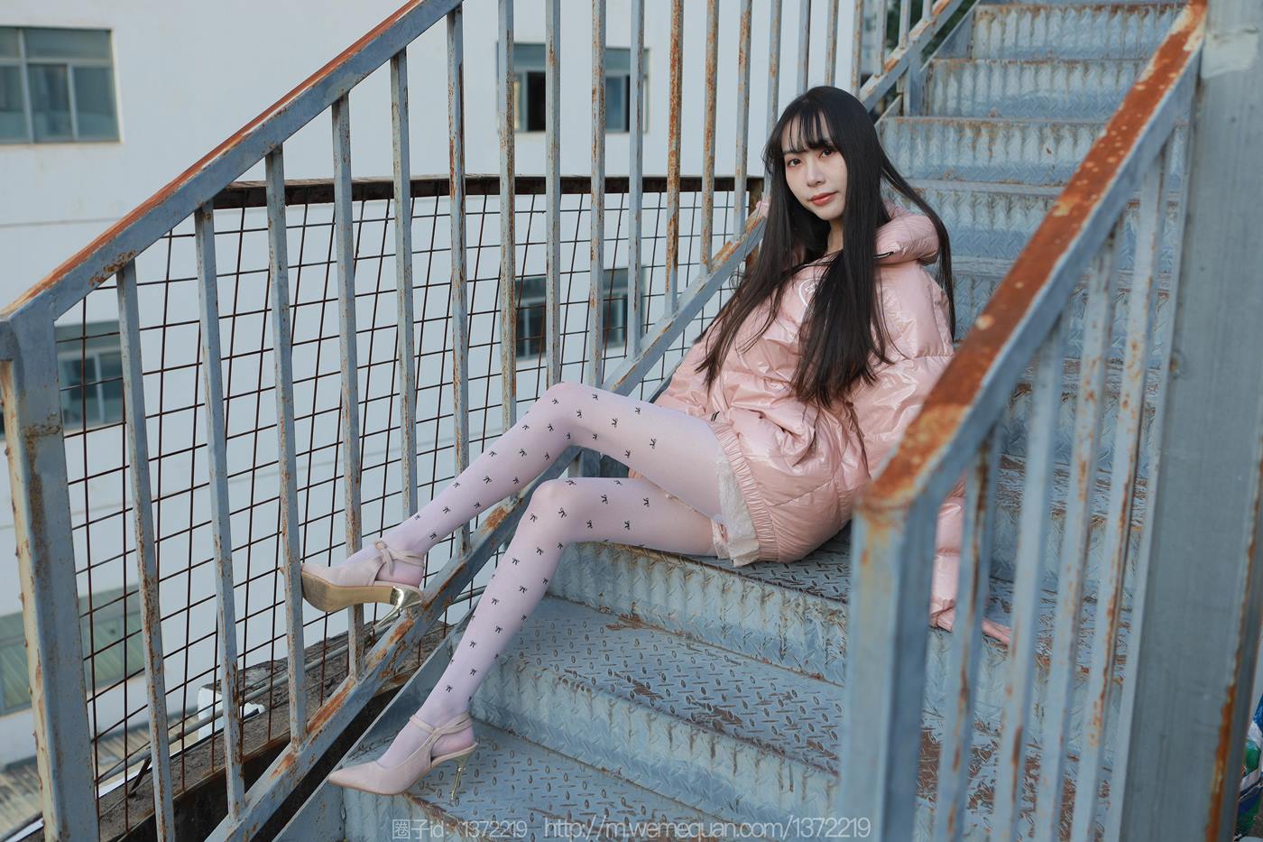 图片[41]-[IESS异思趣向] 2022.12.23 丝享家1307：团团《长腿推车》[84P] – 速更版-美库