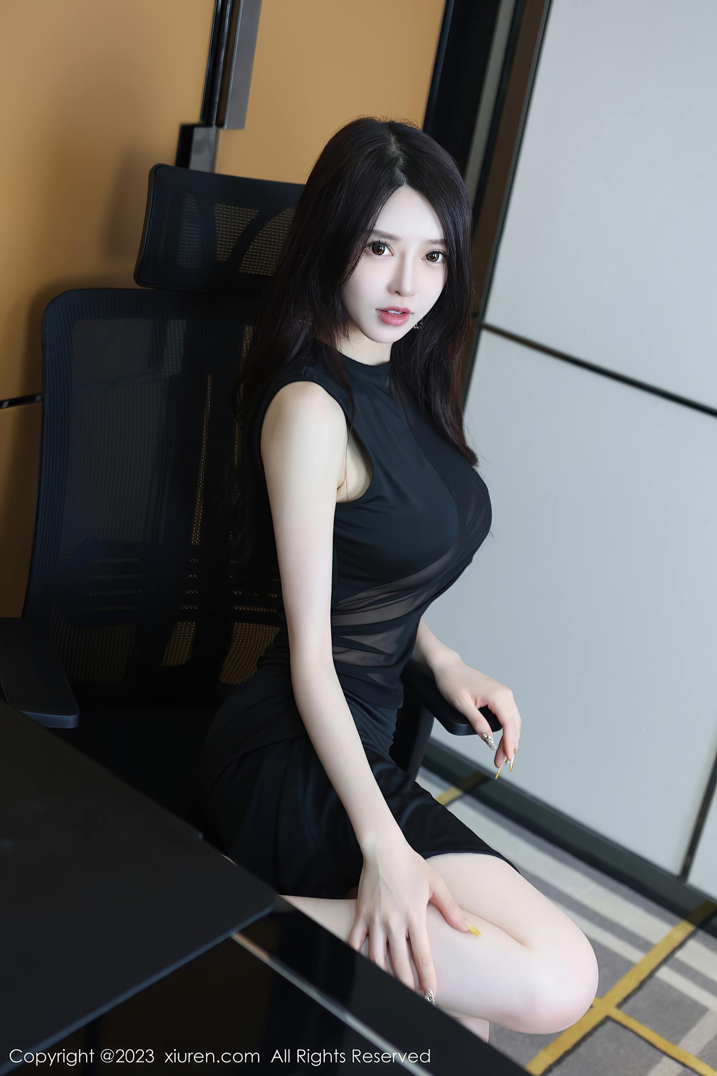 图片[18]-[XiuRen秀人网] 2023.06.19 No.6937 玉兔miki 丝袜美腿[44P] – 速更版-美库