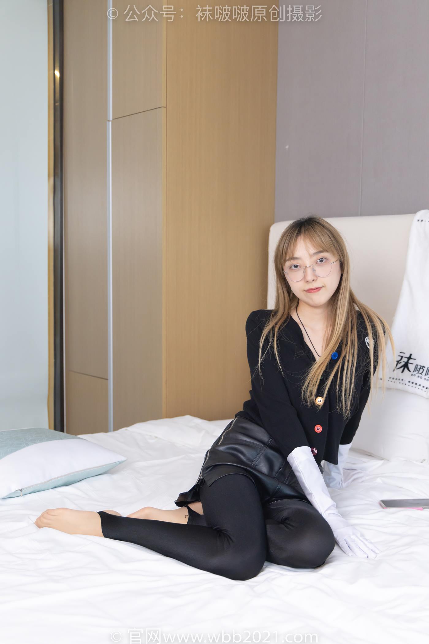 图片[54]-[BoBoSocks袜啵啵]NO.243 稚予-两双高跟鞋、肉丝、踩脚裤[100P] – 速更版-美库