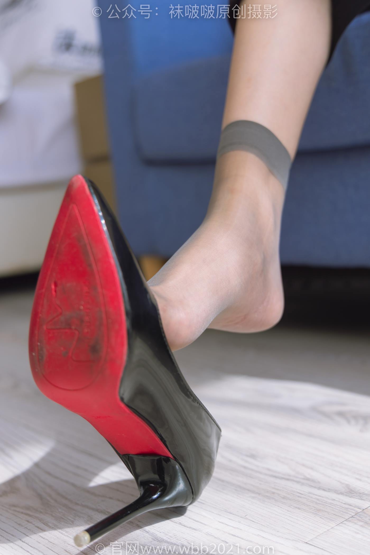 图片[47]-[BoBoSocks袜啵啵]NO.245 小甜豆-高跟鞋、短灰丝、半蹲镜头较多 [156P] – 速更版-美库