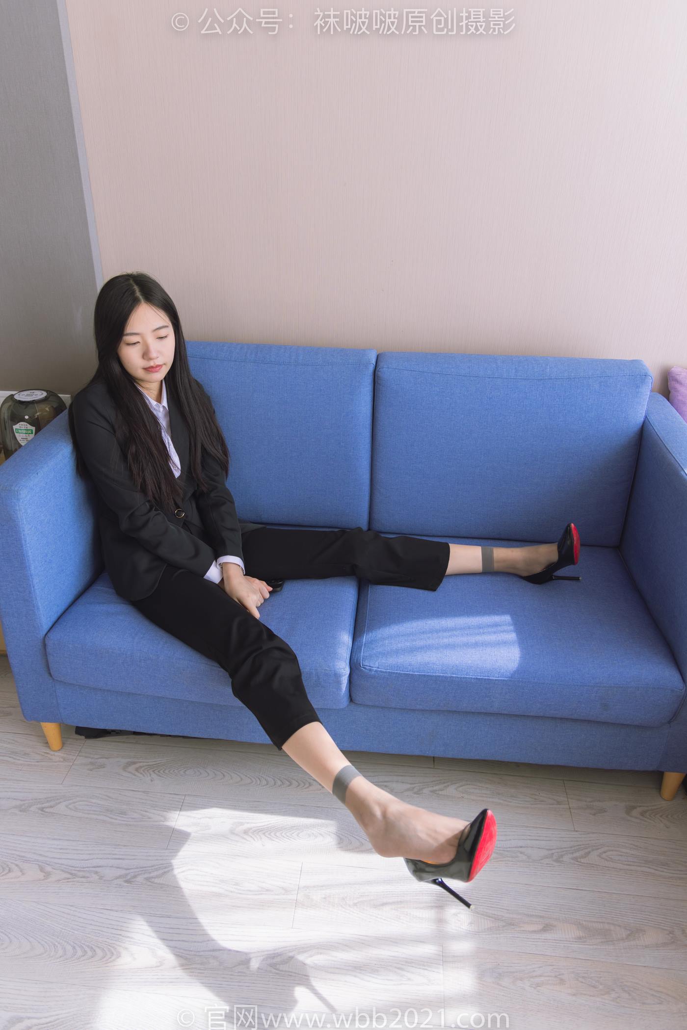 图片[50]-[BoBoSocks袜啵啵]NO.245 小甜豆-高跟鞋、短灰丝、半蹲镜头较多 [156P] – 速更版-美库