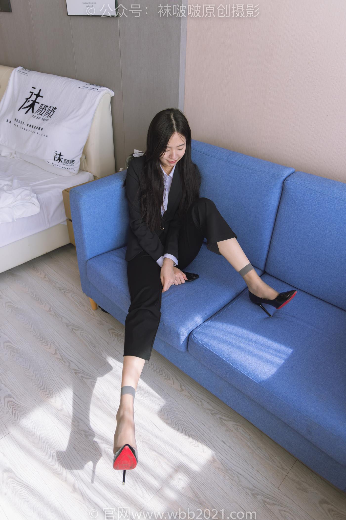 图片[57]-[BoBoSocks袜啵啵]NO.245 小甜豆-高跟鞋、短灰丝、半蹲镜头较多 [156P] – 速更版-美库