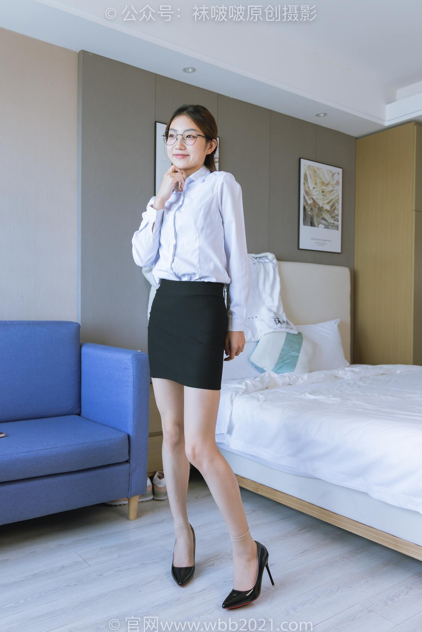 图片[55]-[BoBoSocks袜啵啵]NO.246 小沫-高跟鞋、绿色丝袜、短肉丝、短黑丝、裸足、ol制服[141P] – 速更版-美库