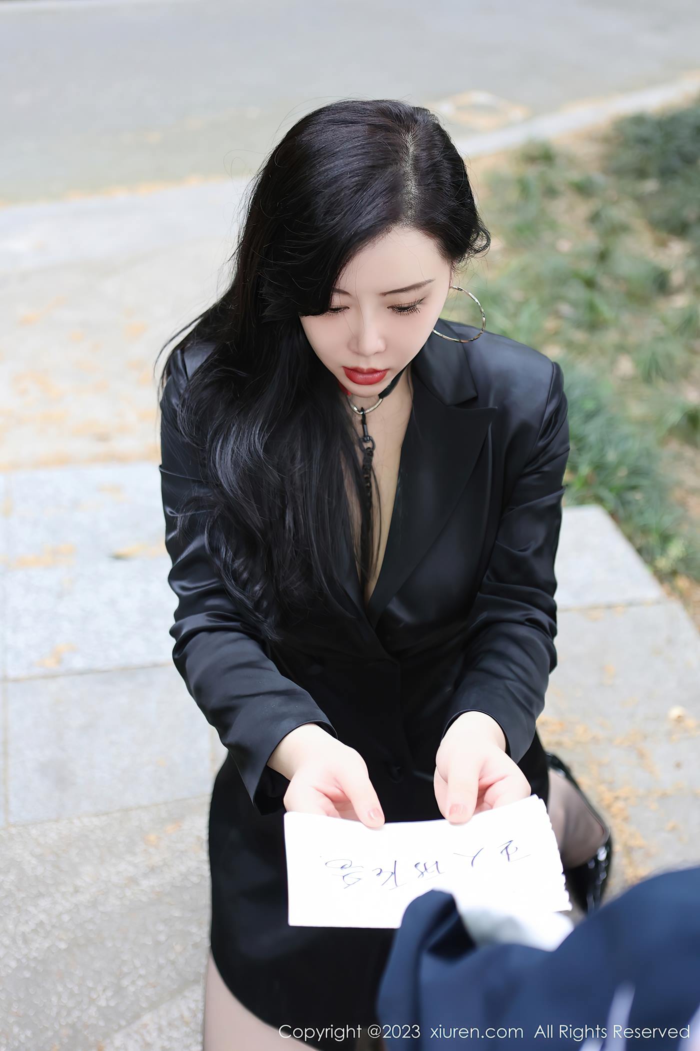 图片[12]-[Xiuren秀人网]2023.06.20 NO.6950 王婉悠Queen[15+1P] – 速更版-美库