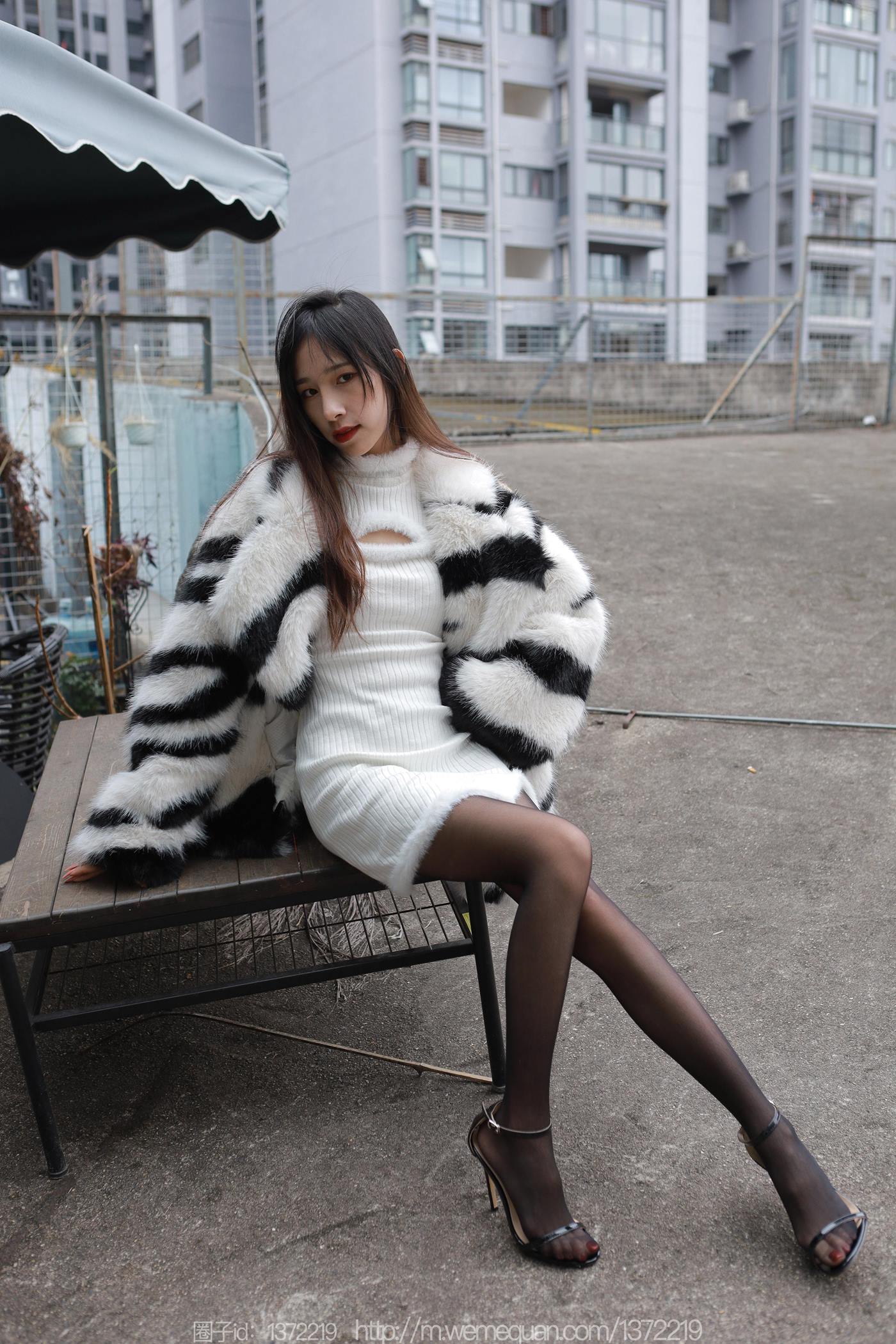 图片[24]-[IESS异思趣向] 2022.12.29 丝享家1313：美子《冬季穿搭》[88P] – 速更版-美库