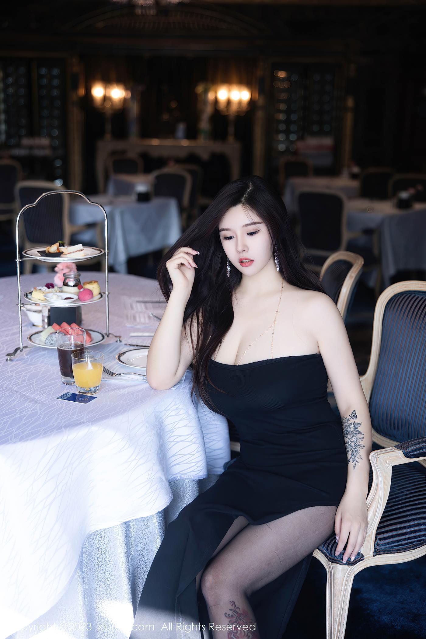 图片[35]-[Xiuren秀人网]2023.06.26 NO.6973 周思乔Betty 高腰开叉黑丝连衣裙 [39+1P] – 速更版-美库