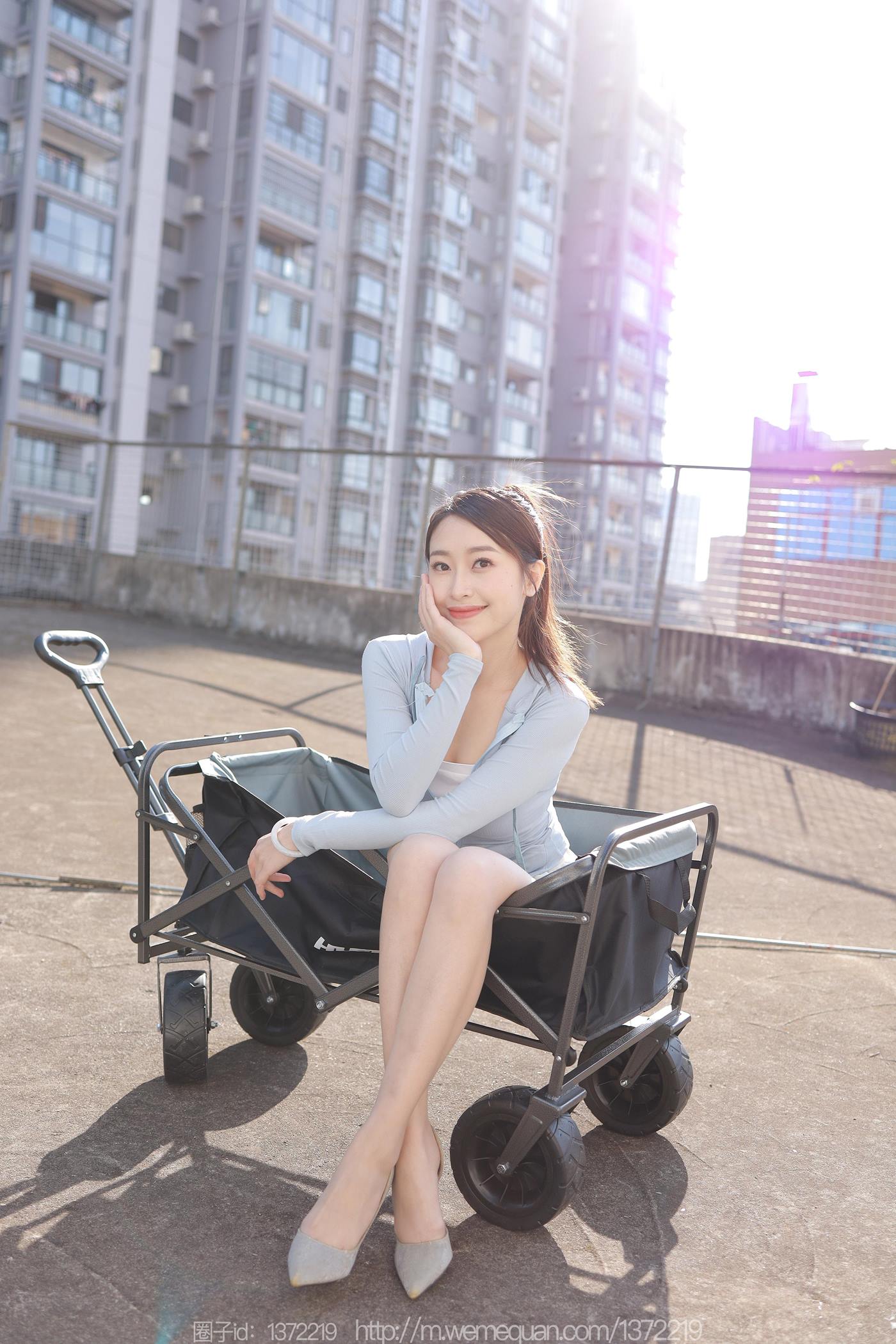 图片[79]-[IESS异思趣向] 2022.12.31 丝享家1315：小婕《老司机开车》[90P] – 速更版-美库