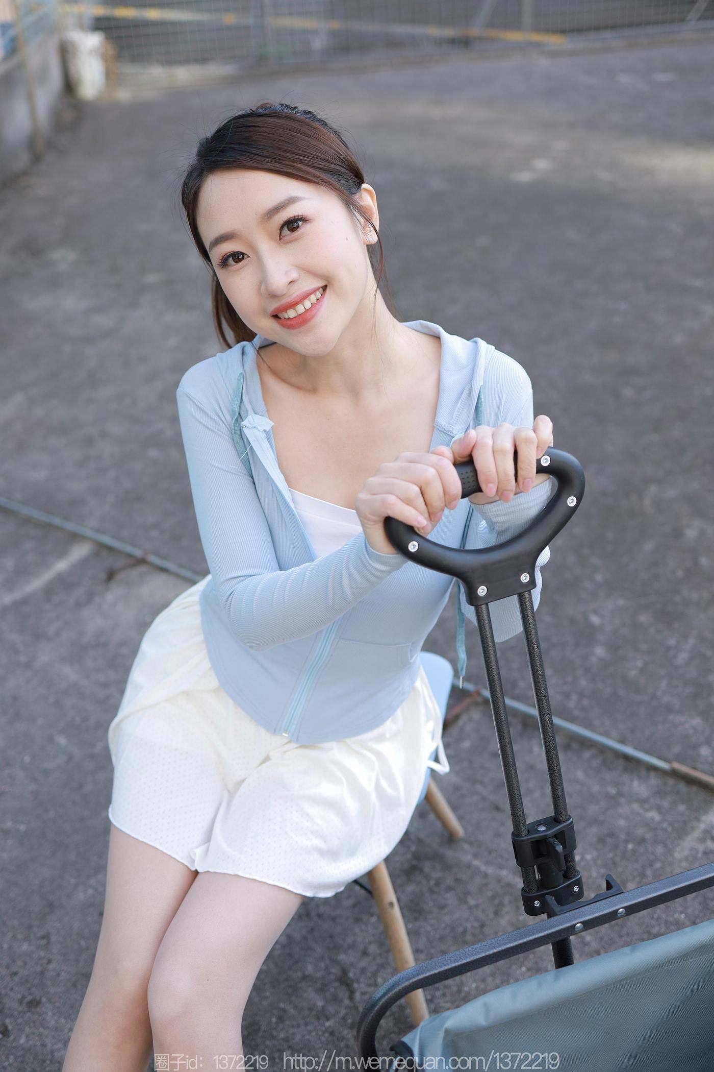 图片[84]-[IESS异思趣向] 2022.12.31 丝享家1315：小婕《老司机开车》[90P] – 速更版-美库