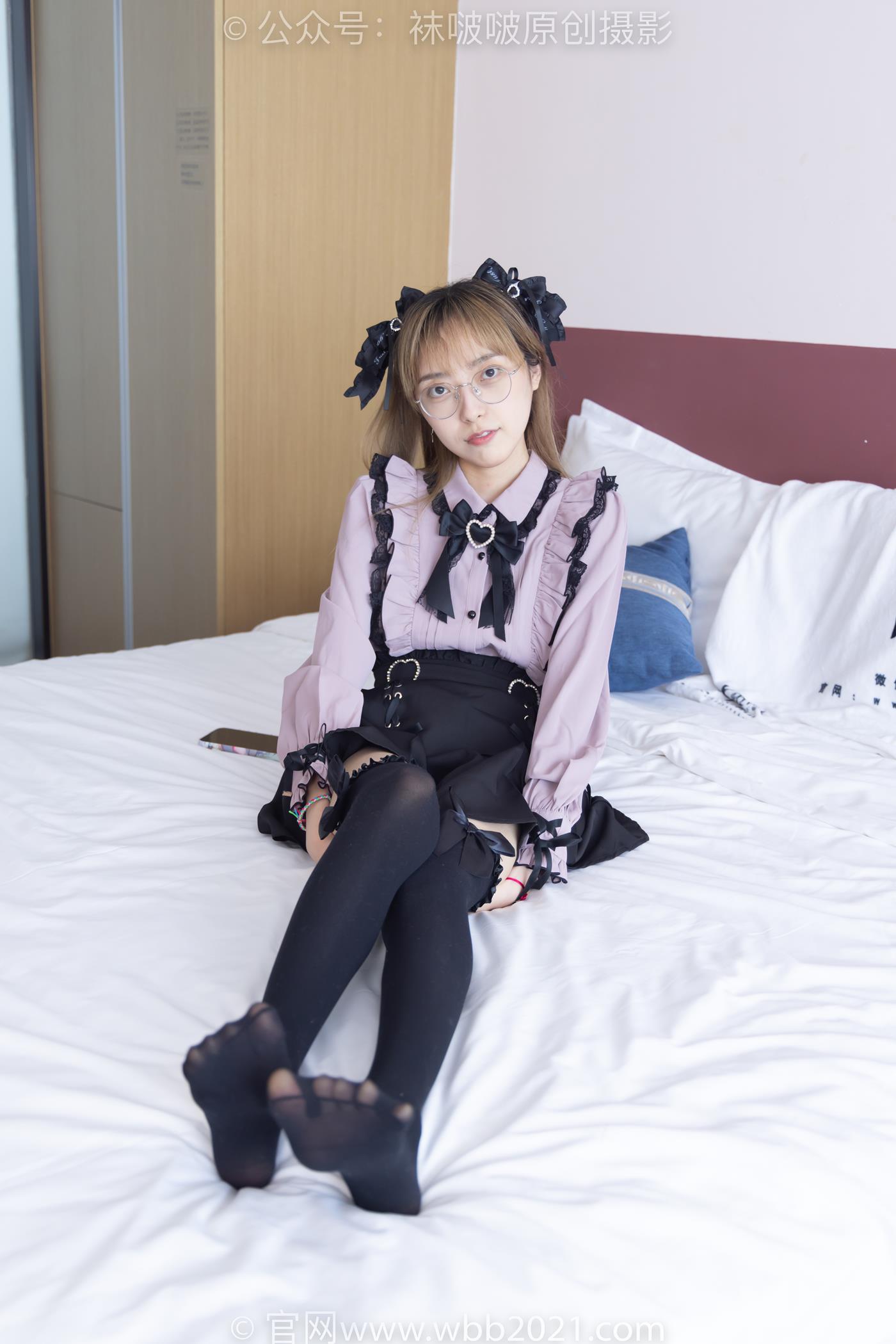 图片[34]-[BoBoSocks袜啵啵]NO.247 稚予-皮鞋、黑丝大腿袜、地雷系女友[160P] – 速更版-美库