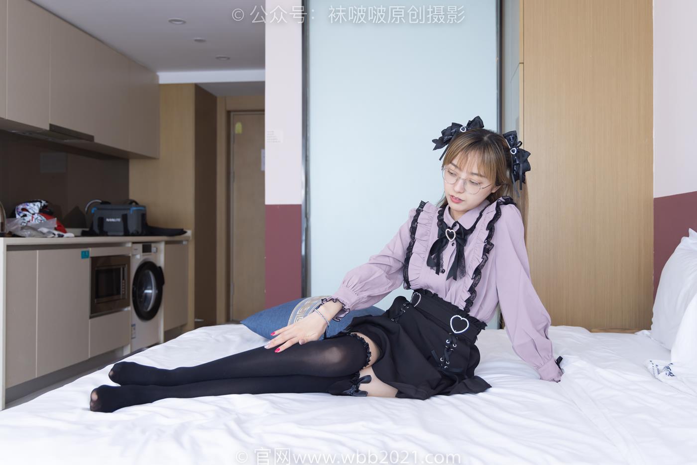 图片[47]-[BoBoSocks袜啵啵]NO.247 稚予-皮鞋、黑丝大腿袜、地雷系女友[160P] – 速更版-美库