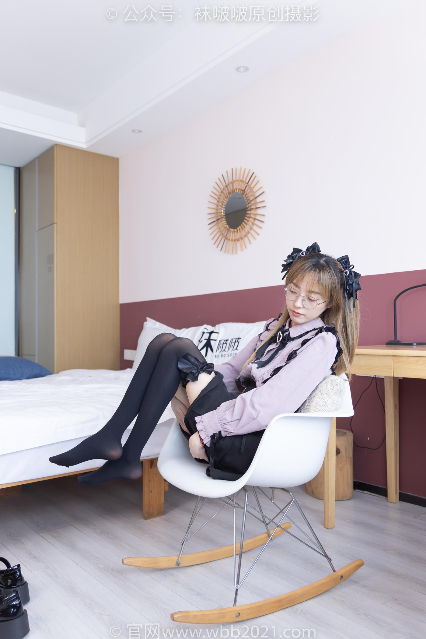 图片[111]-[BoBoSocks袜啵啵]NO.247 稚予-皮鞋、黑丝大腿袜、地雷系女友[160P] – 速更版-美库