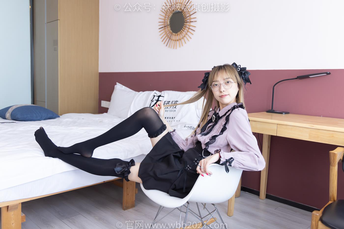 图片[113]-[BoBoSocks袜啵啵]NO.247 稚予-皮鞋、黑丝大腿袜、地雷系女友[160P] – 速更版-美库