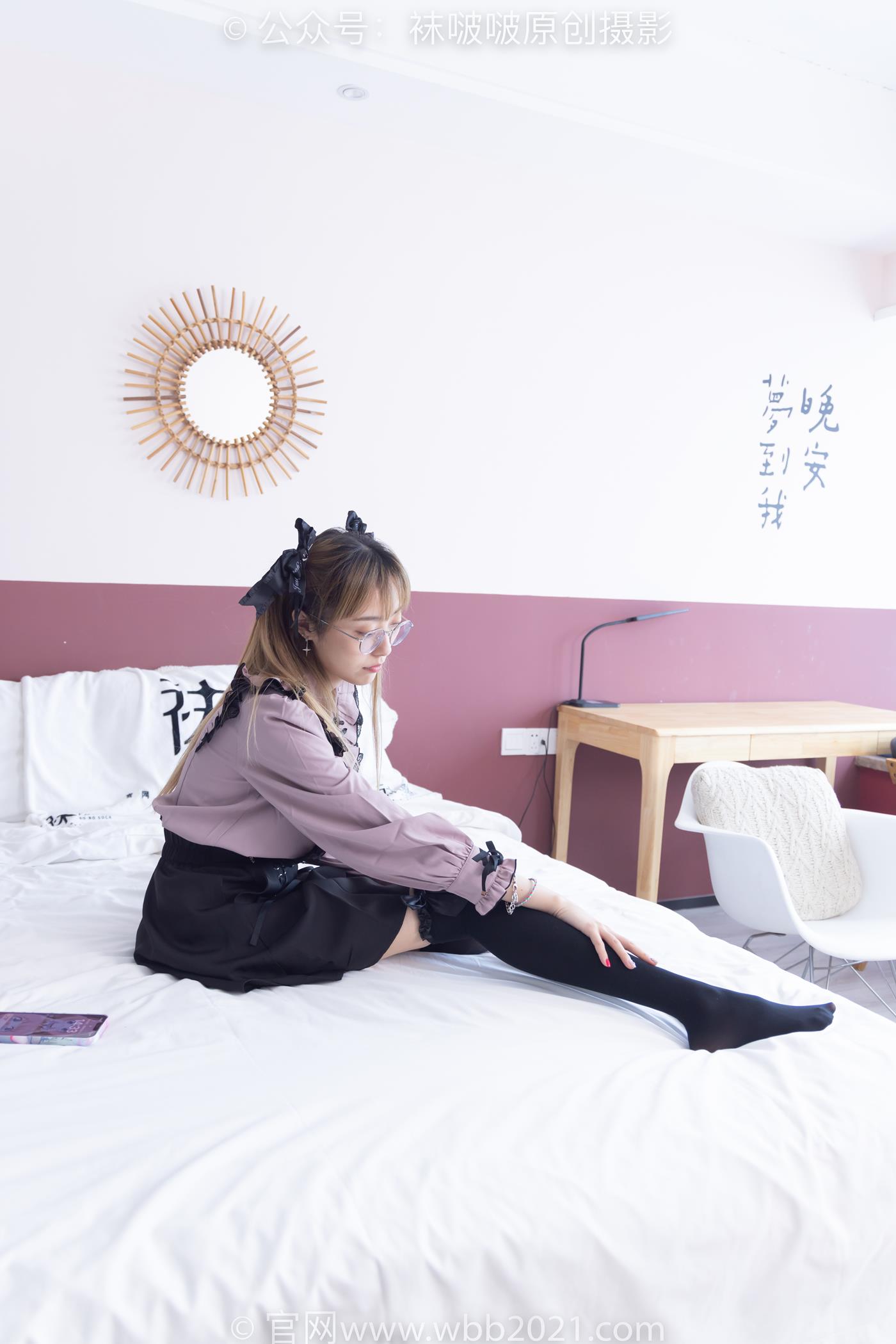 图片[138]-[BoBoSocks袜啵啵]NO.247 稚予-皮鞋、黑丝大腿袜、地雷系女友[160P] – 速更版-美库