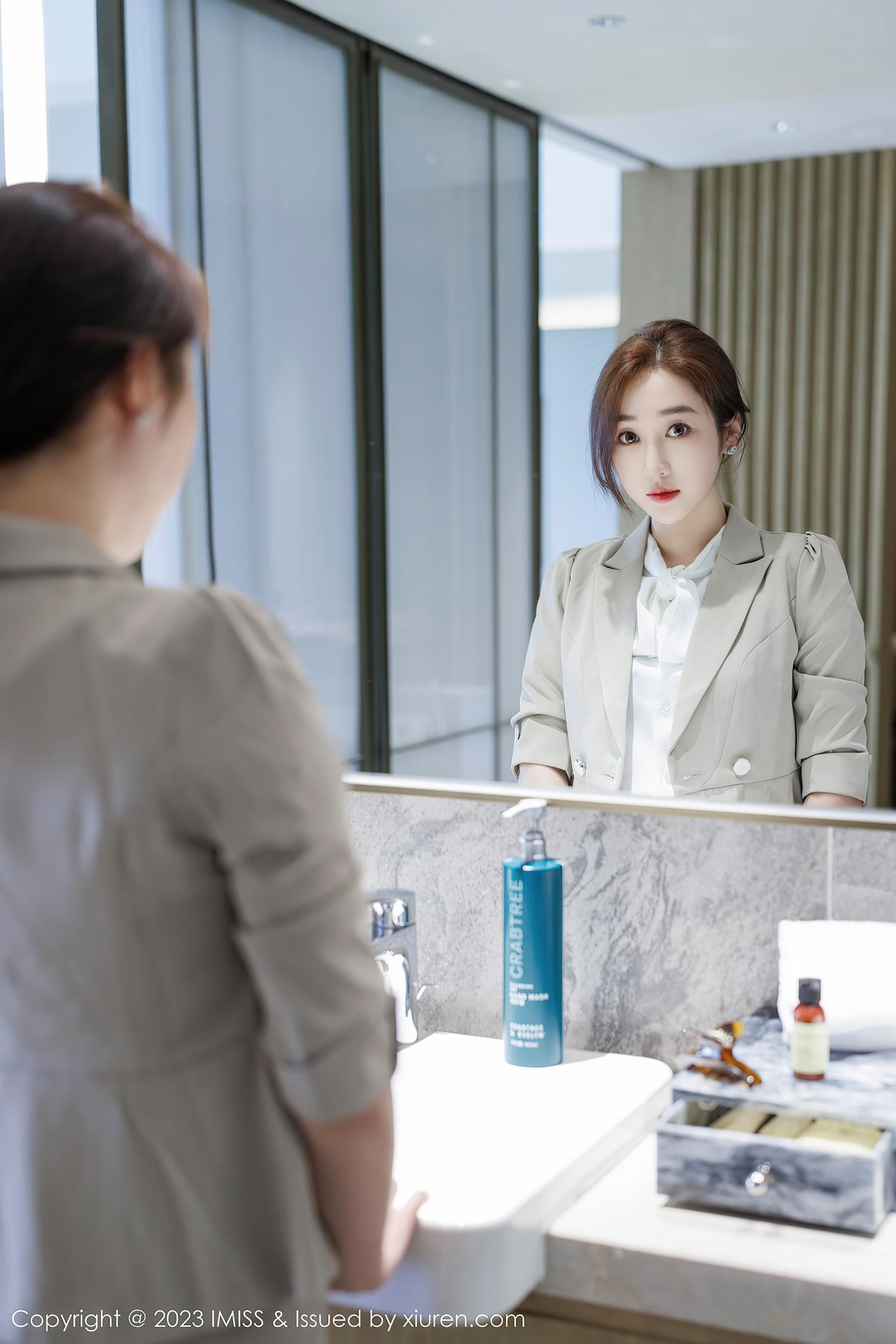 图片[27]-[IMISS爱蜜社] 2023.07.03 VOL.735 九月生__ 丝袜美臀[49P] – 速更版-美库