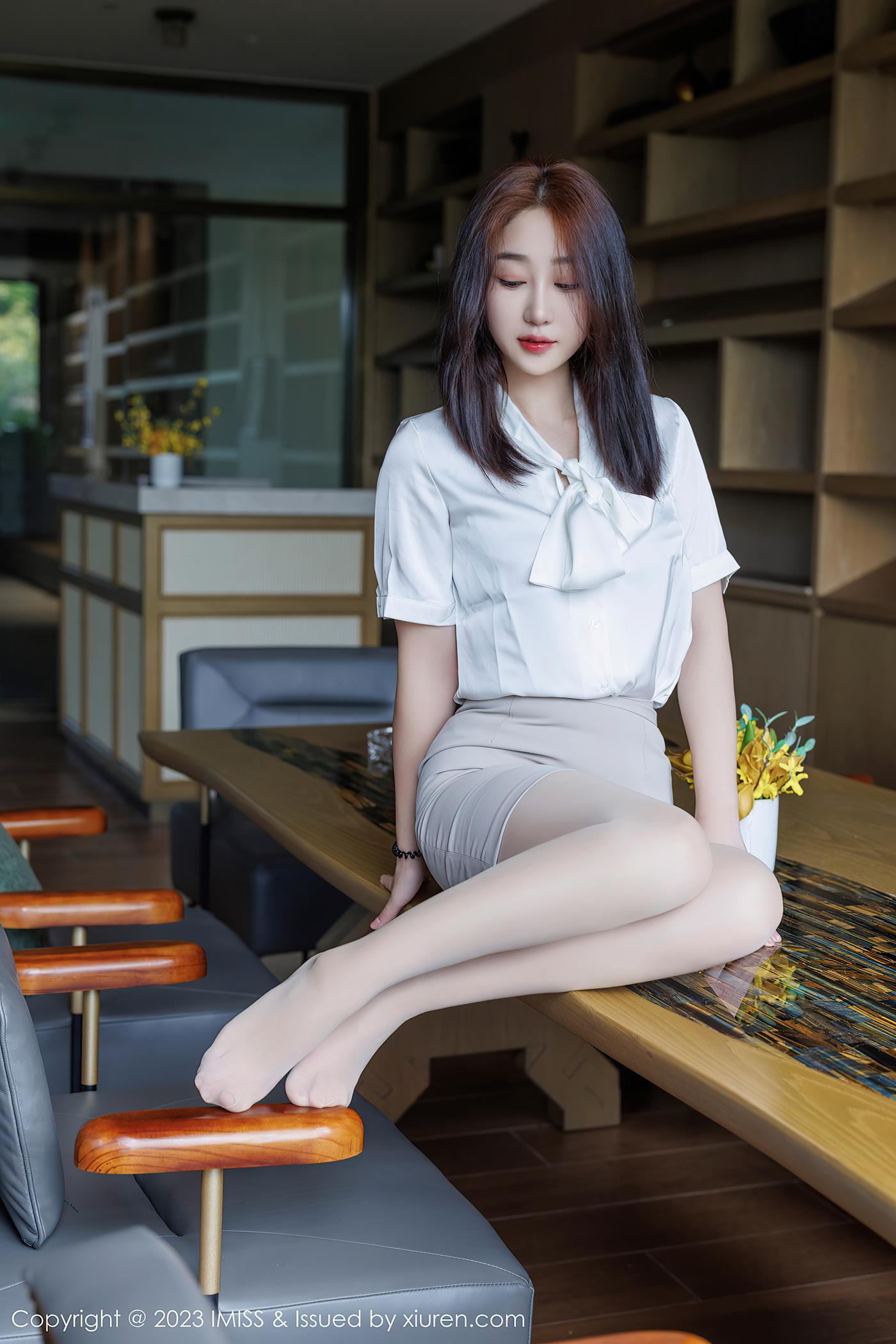 图片[48]-[IMISS爱蜜社] 2023.07.03 VOL.735 九月生__ 丝袜美臀[49P] – 速更版-美库