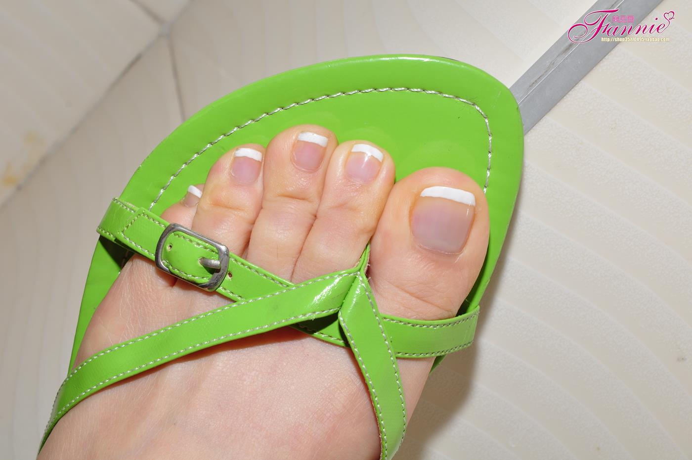 图片[41]-Fannie芬妮每足园 No.121 多彩人字拖绿色 [68P] – 速更版-美库