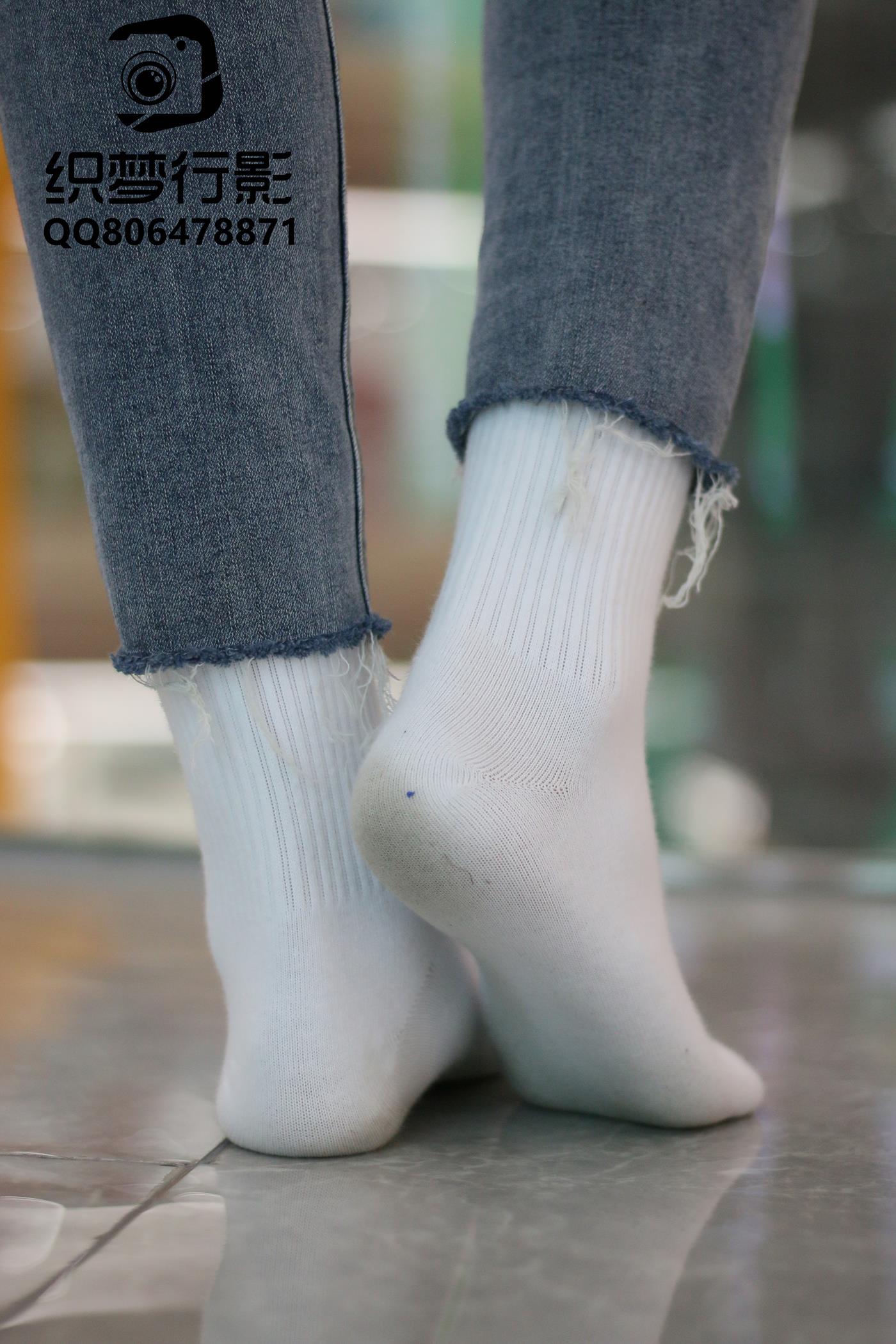 图片[64]-[织梦映像]NO.018 大家闺秀大美女白袜裸足[100P] – 速更版-美库