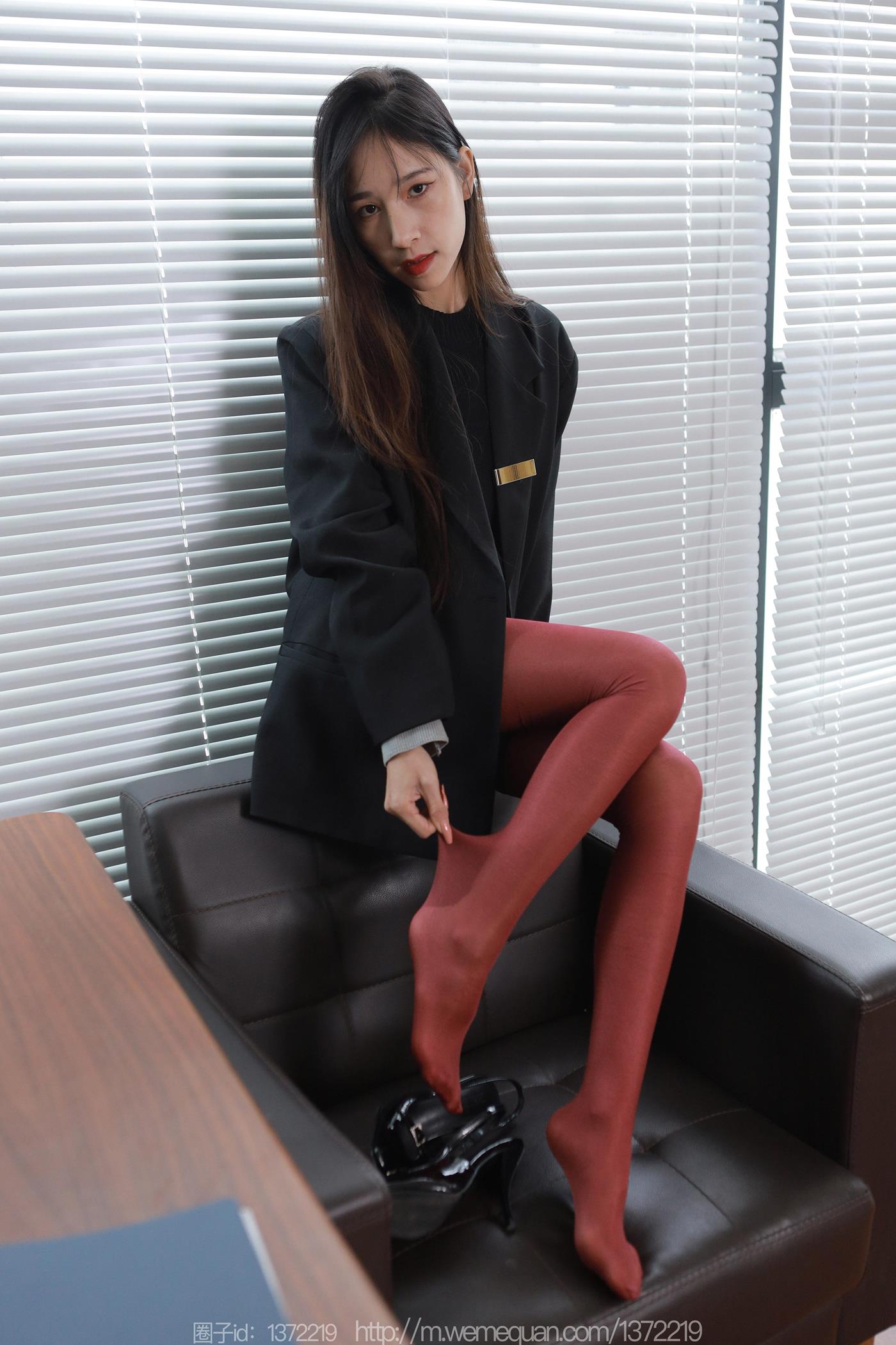 图片[38]-[IESS异思趣向] 2023.01.05 丝享家1320：美子《半筒红与黑》[90P] – 速更版-美库