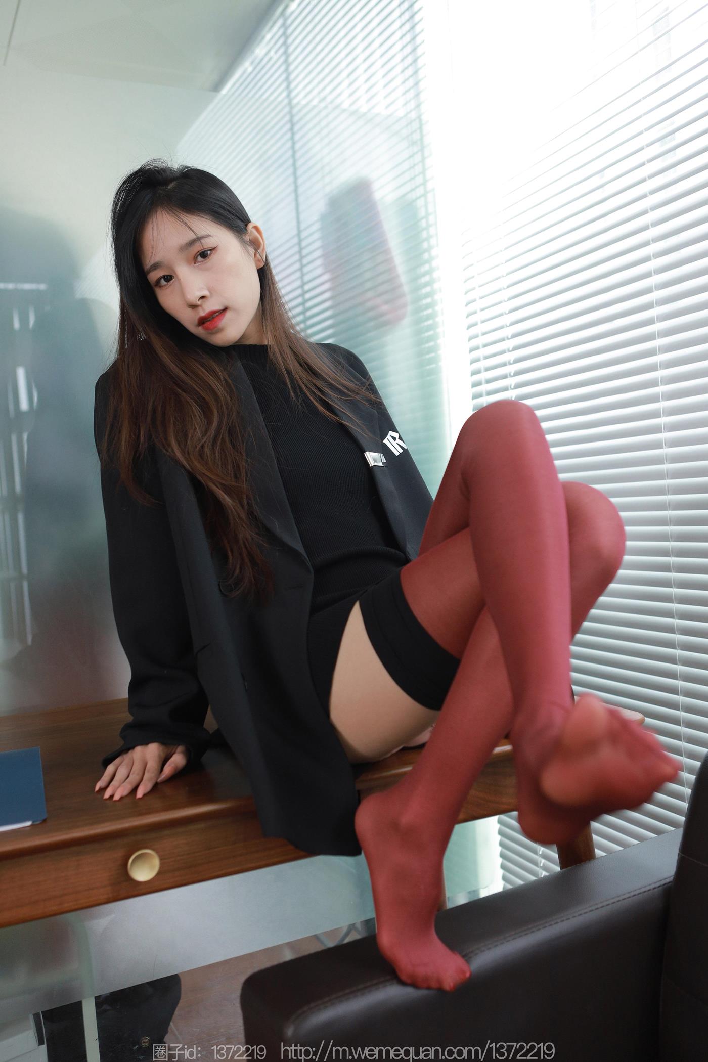 图片[50]-[IESS异思趣向] 2023.01.05 丝享家1320：美子《半筒红与黑》[90P] – 速更版-美库