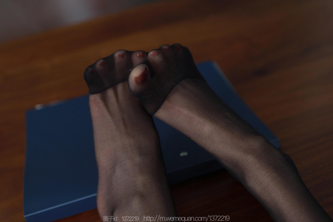 图片[17]-[IESS异思趣向] 2023.01.08 丝享家1323：团团《黑白渐变》[85P] – 速更版-美库