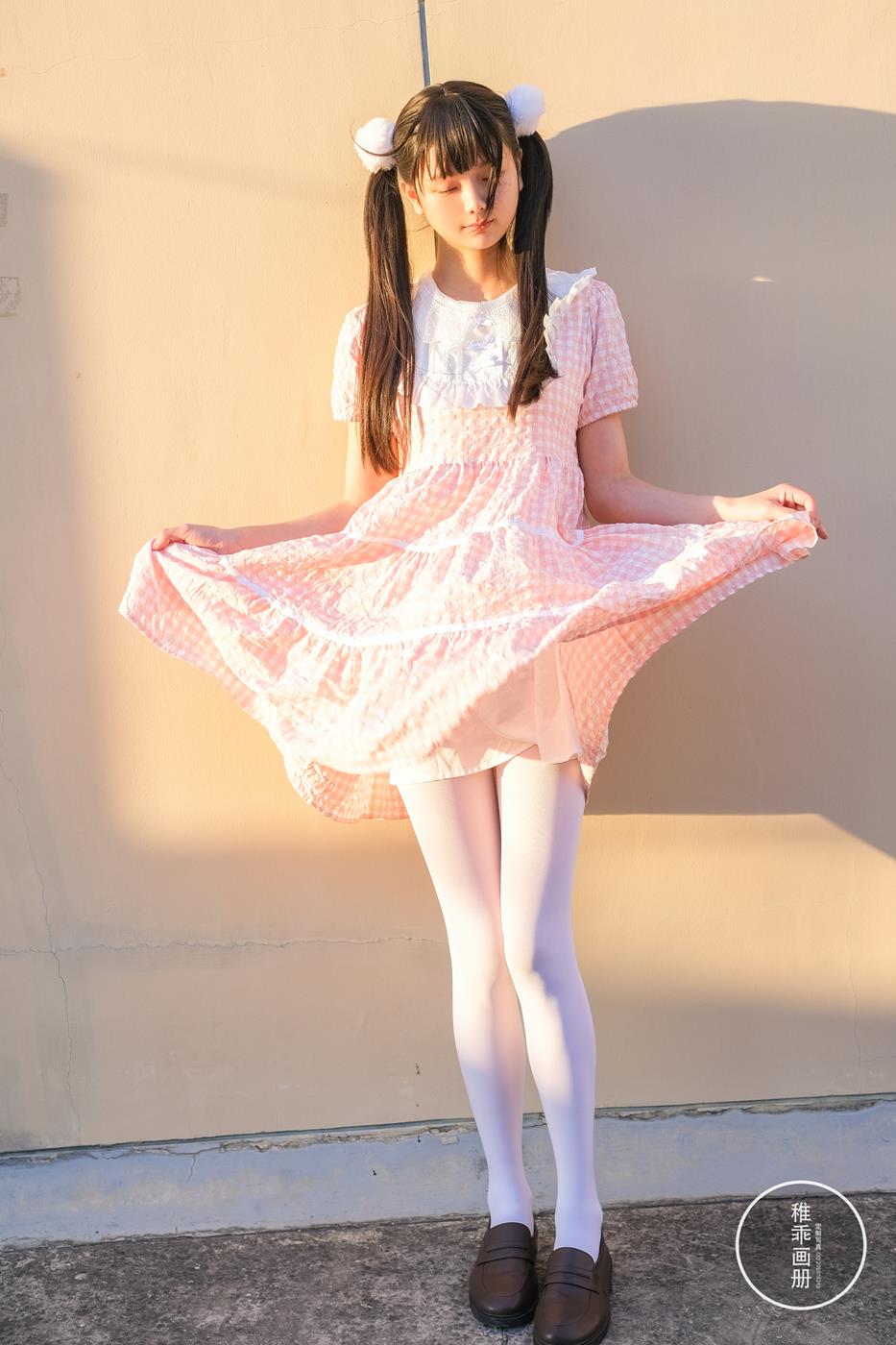 图片[38]-柴系小乖(稚乖画册) – 夜夜 天台粉裙[55P] – 速更版-美库