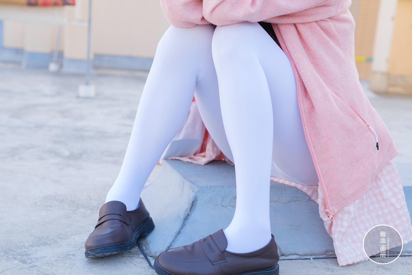 图片[52]-柴系小乖(稚乖画册) – 夜夜 天台粉裙[55P] – 速更版-美库